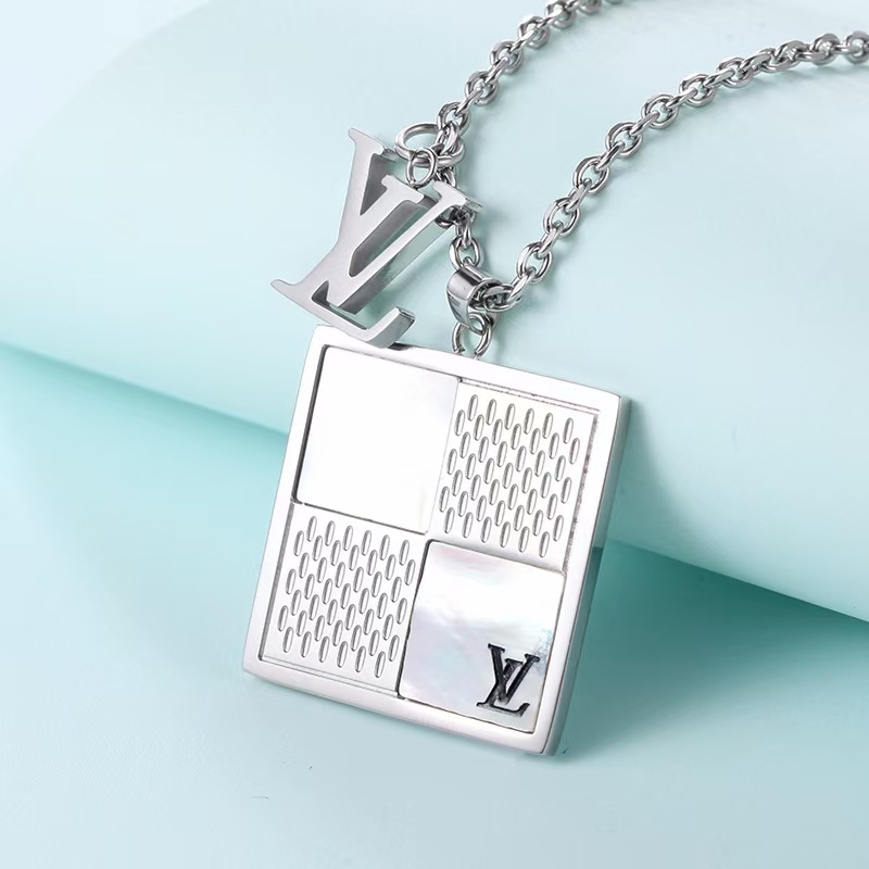 LV Silver Square Pendant – Louis Vuitton Silver Square Pendant