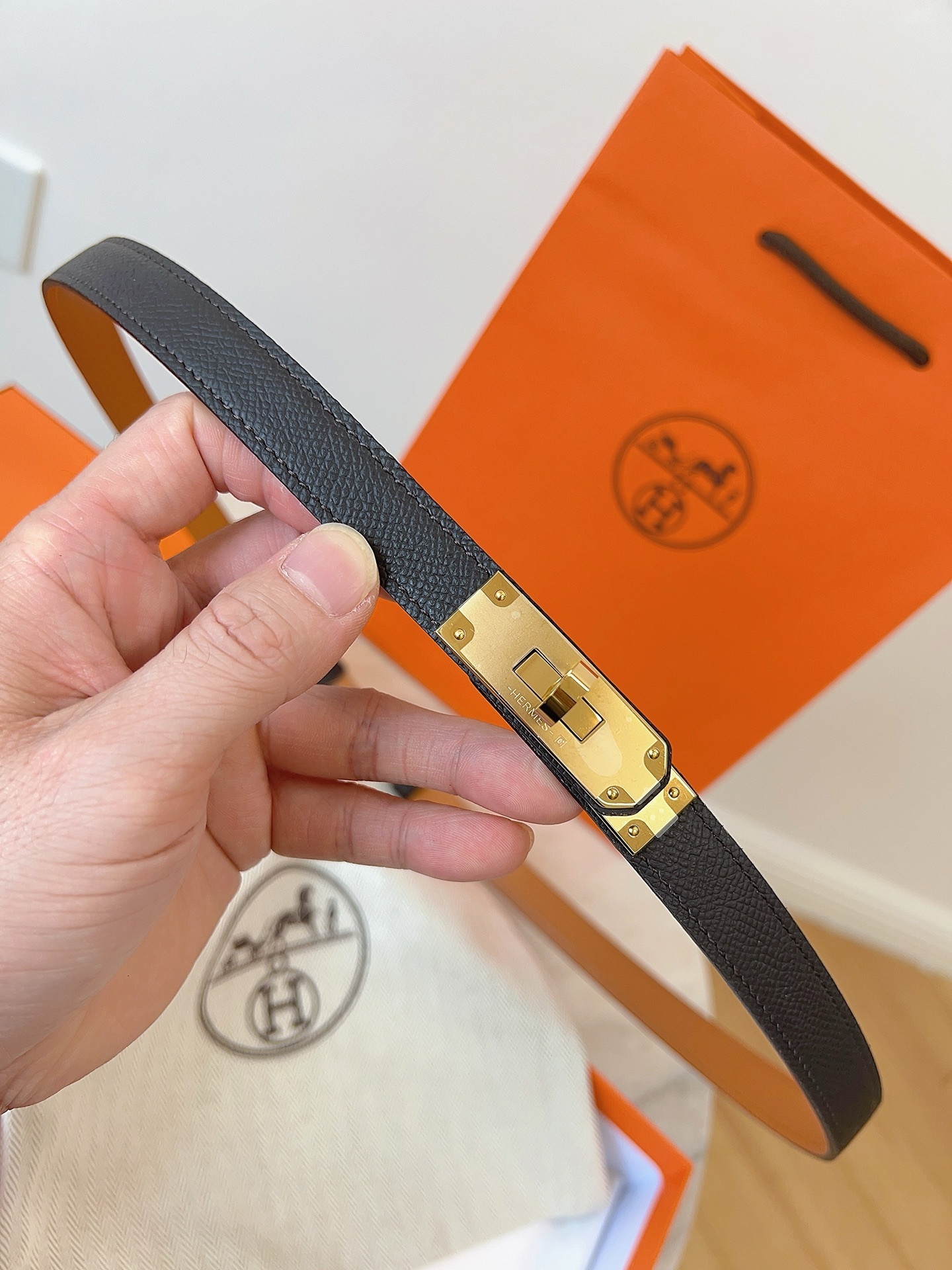 Hermès Kelly Double Tour Bracelet - Black Leather Gold Hardware