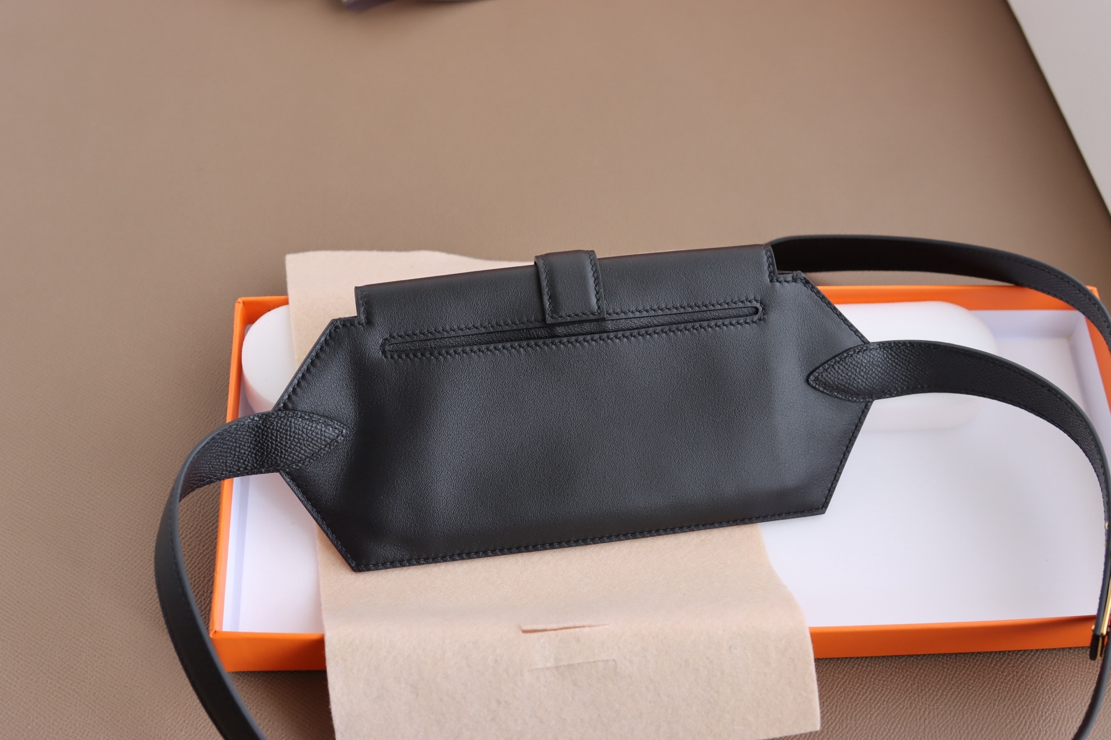 Luxury Black Leather Belt Bag with Gold H Buckle - Chic Waist Pack