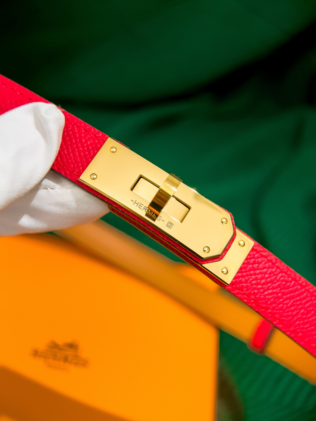 Hermes Kelly 18 Belt Red Epsom Leather with Gold Hardware