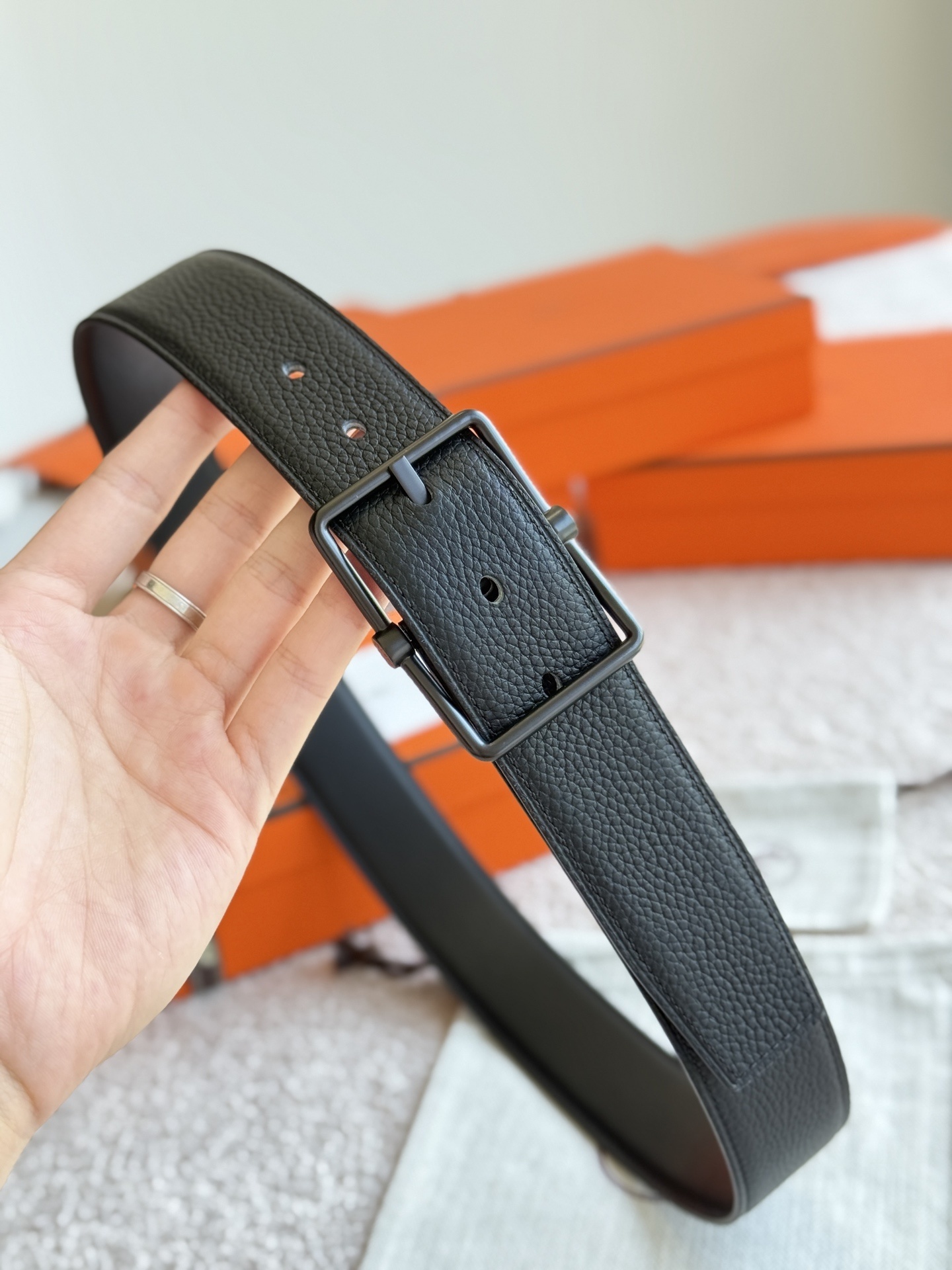 Hermès Men's Black Grained Leather Belt with Matte Black Buckle