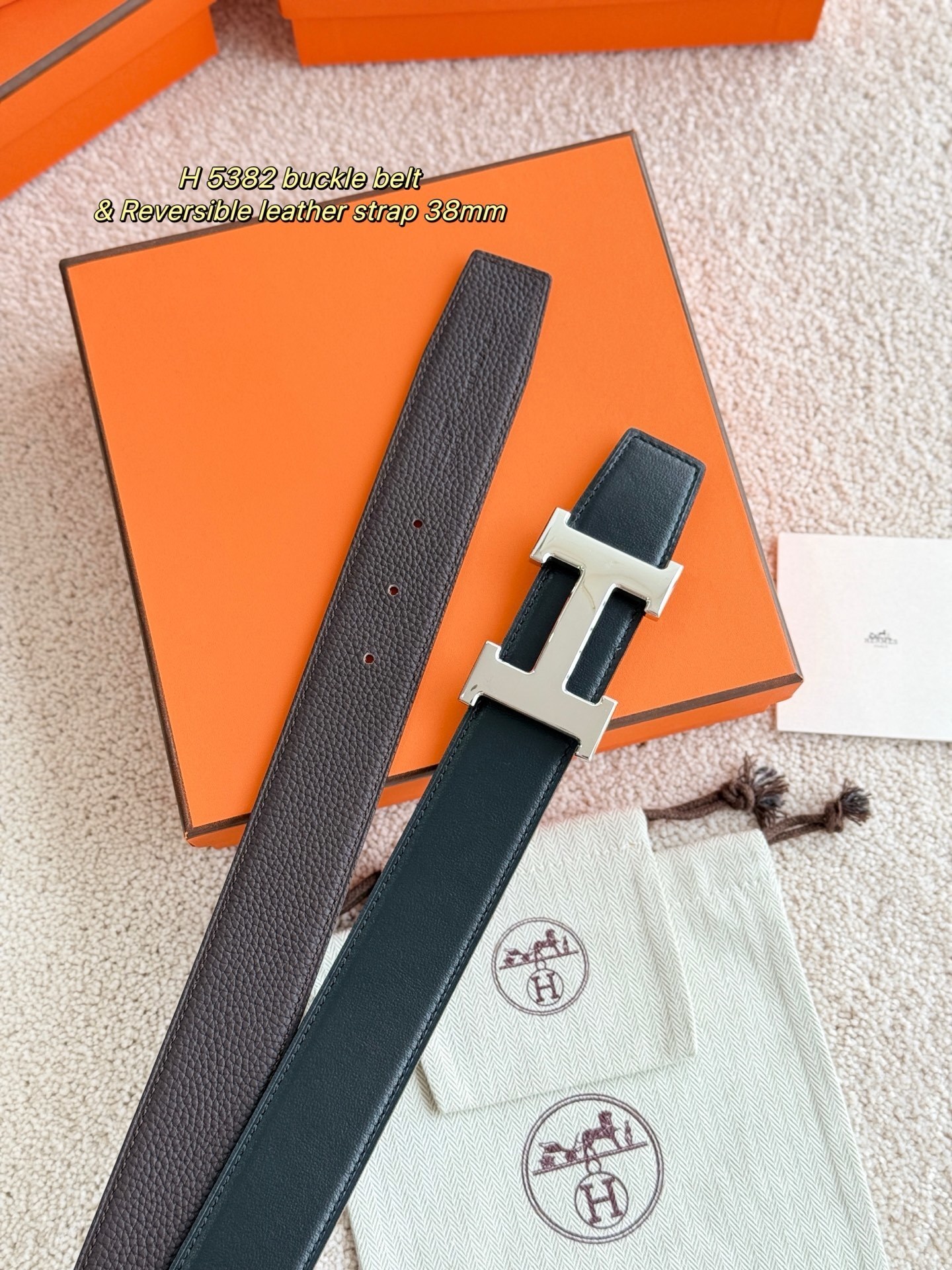 H 5382 Reversible Leather Belt 38mm with Silver H Buckle