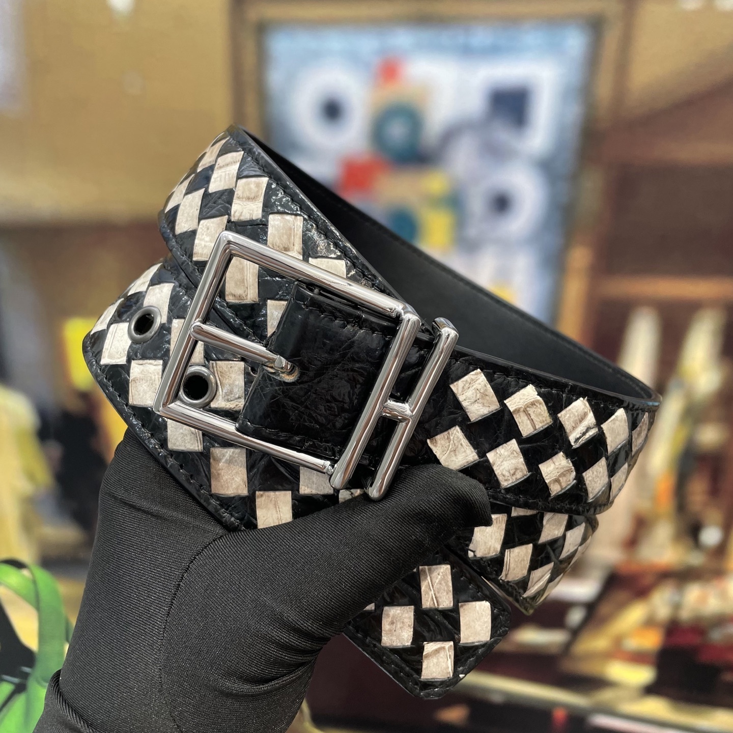 Bottega Veneta Men's Intrecciato Woven Leather Belt - Black & White