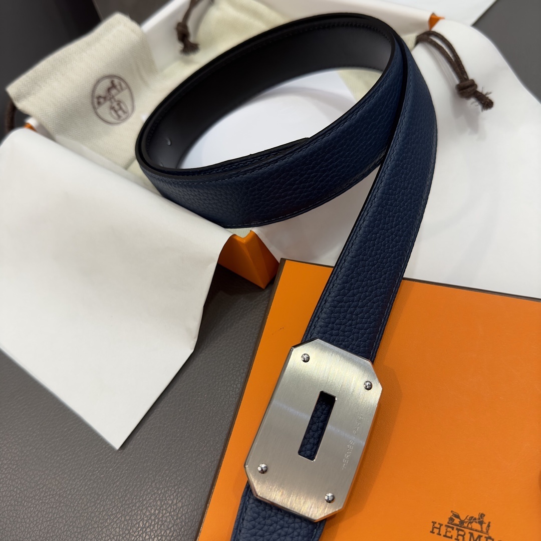 Hermes Luxury Navy Blue Togo Leather Belt with Gold Buckle