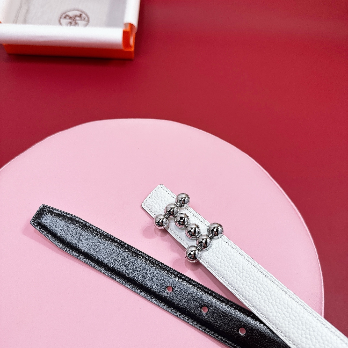 Hermès White Reversible Leather Belt with Silver Bead Buckle