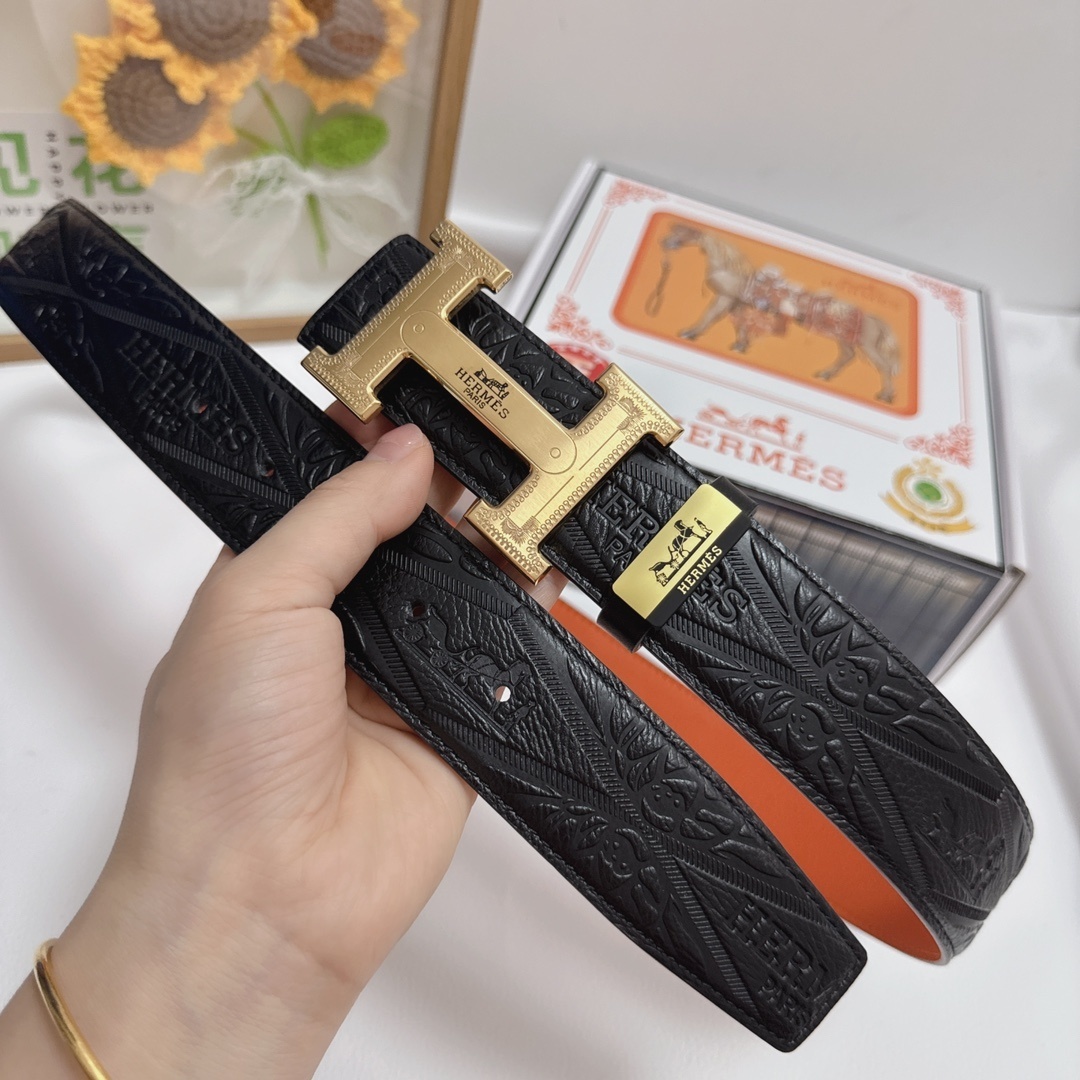 Hermes Luxury Reversible Embossed Leather Belt with Gold H Buckle