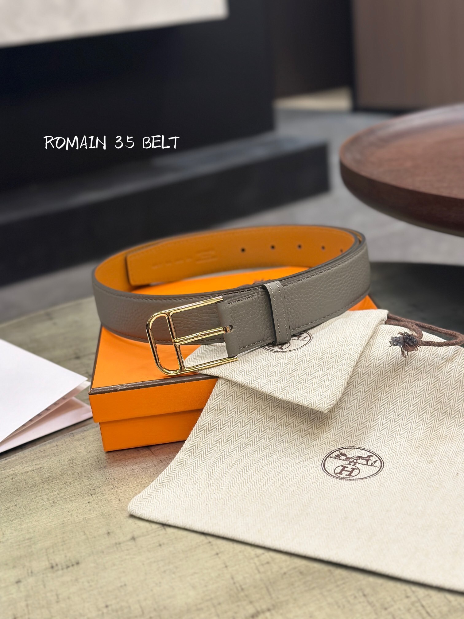 Hermès Romain 35 Belt - Luxury Grained Leather in Grey