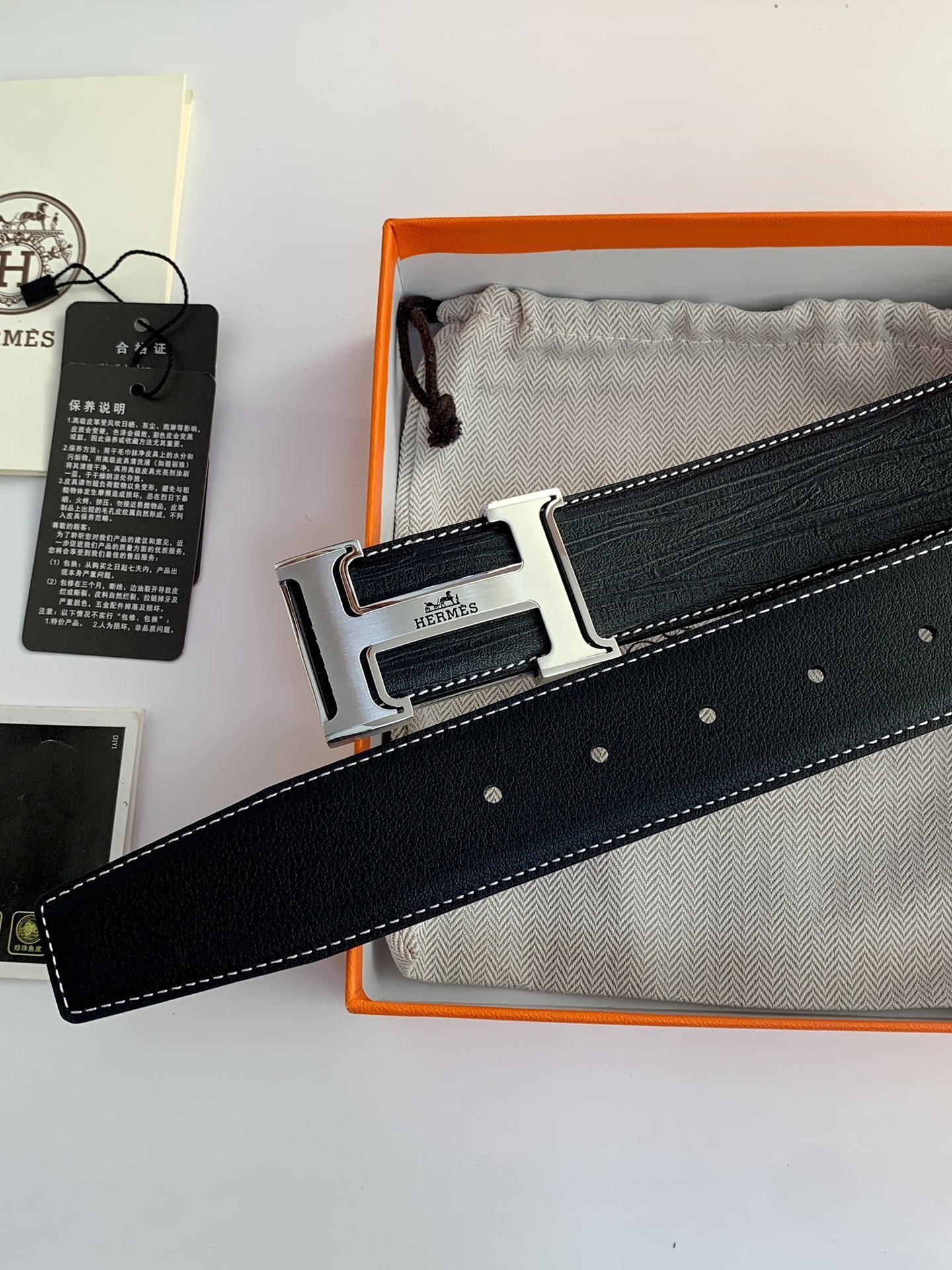 Designer H Buckle Leather Belt for Men - Classic Black & Gold/Silver