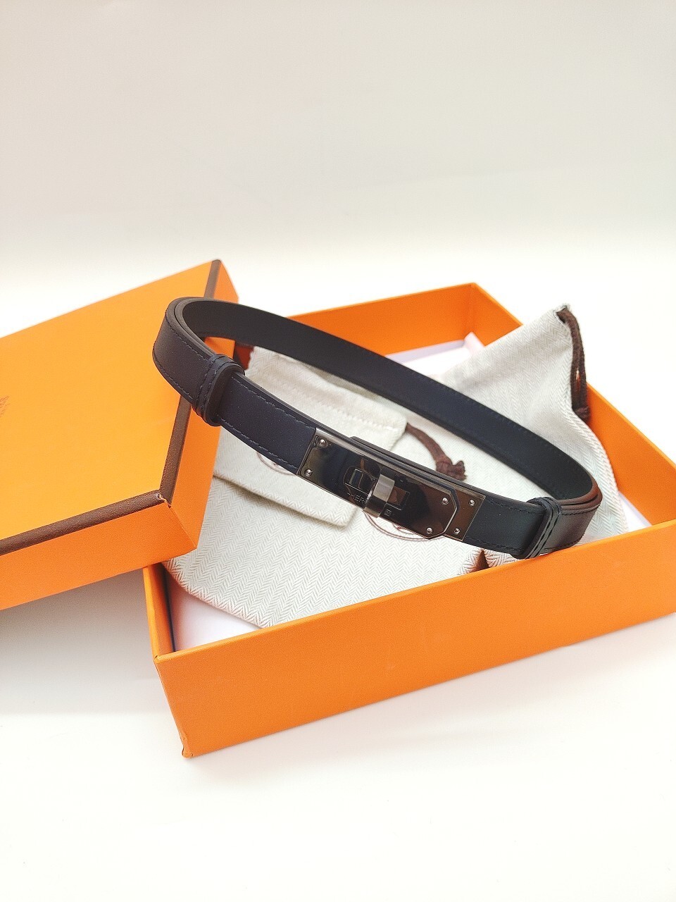 Hermes Kelly Double Tour Leather Bracelet - Black with Dark Hardware