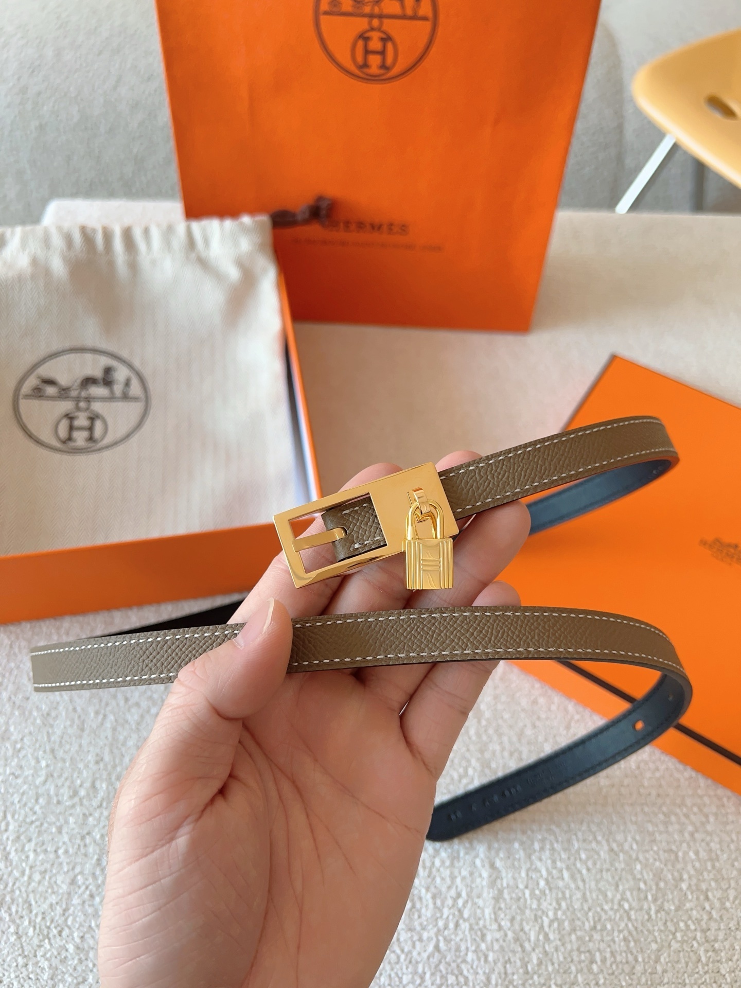 Hermes Kelly 18 Belt Etoupe Epsom Leather with Gold Hardware