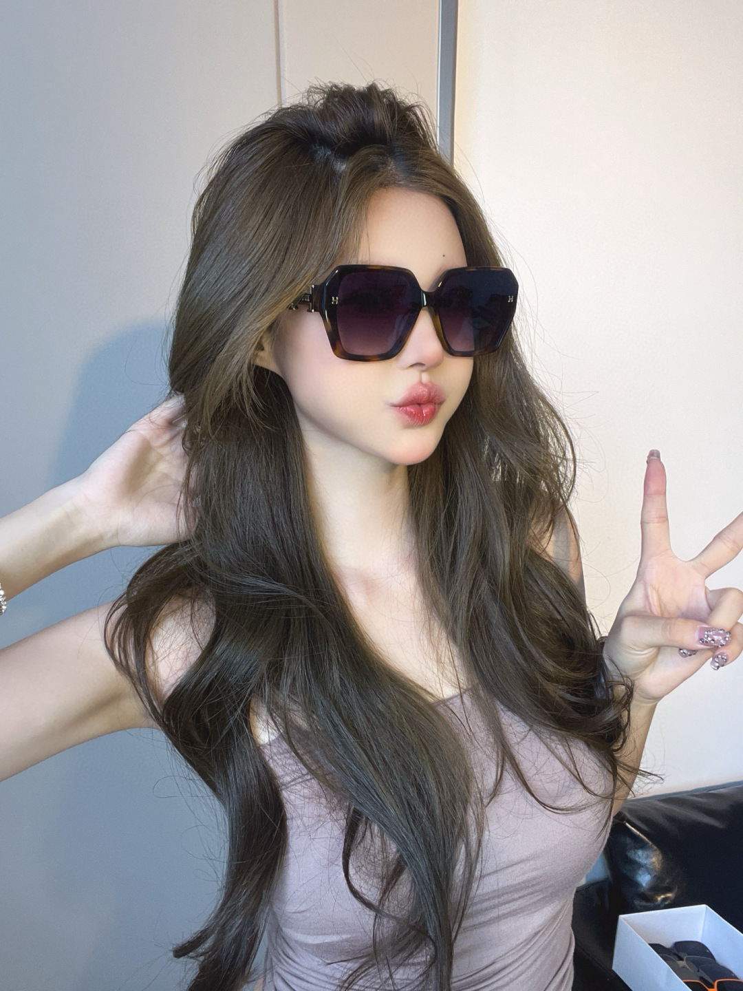 Chic Orange Oversized Square Sunglasses for Women – Trendy Style