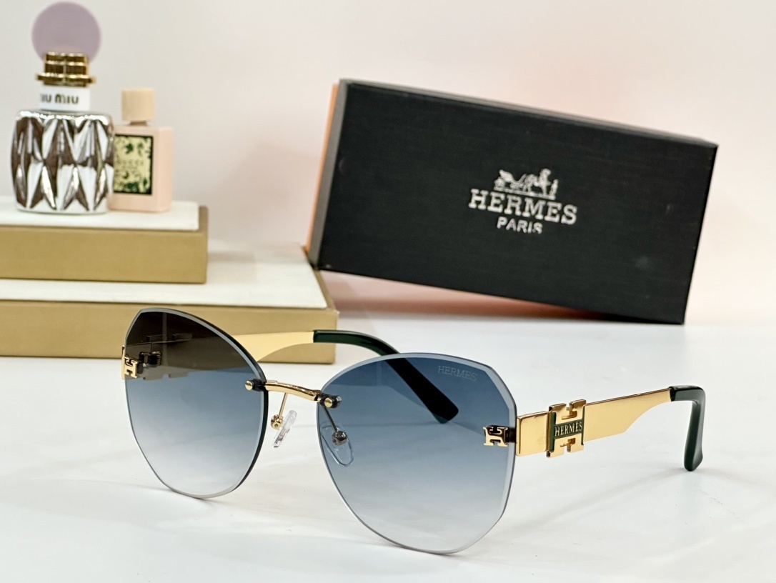 Luxury Hermes Women’s Rimless Butterfly Sunglasses – Brown Gradient