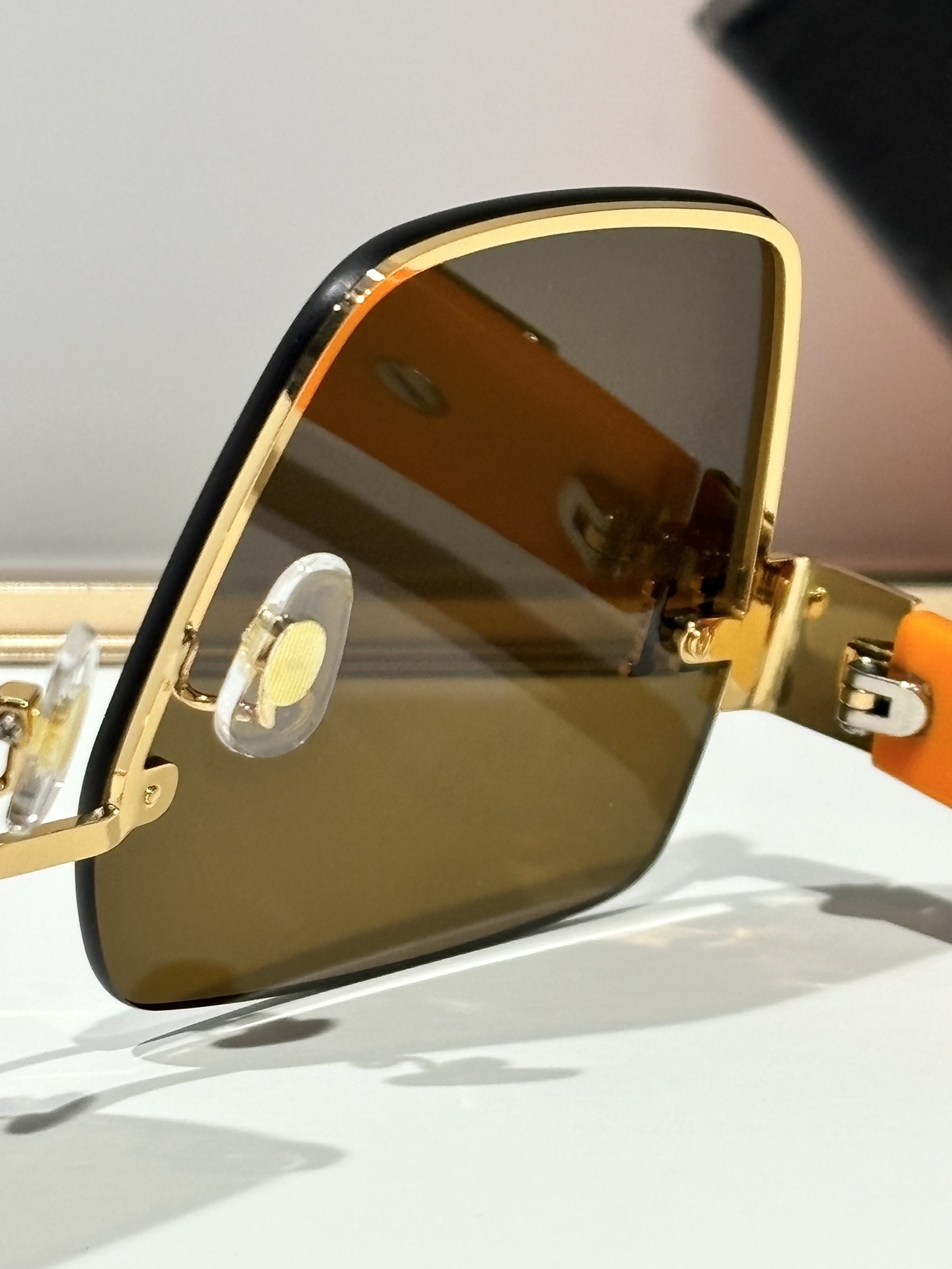 Hermes Luxury Oversized Square Sunglasses – Brown Gradient Gold