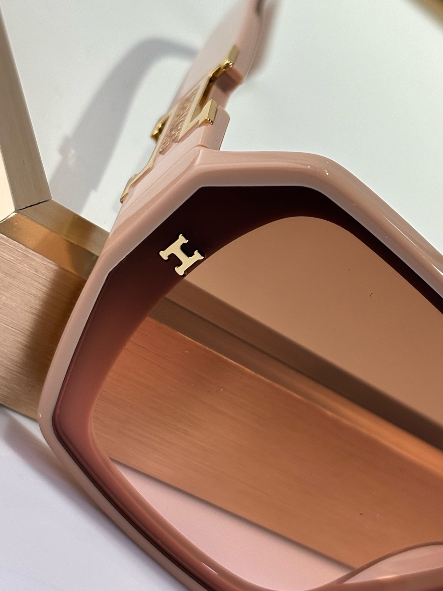 Hermes Women’s Oversized Square Sunglasses – Two-Tone Beige & Brown