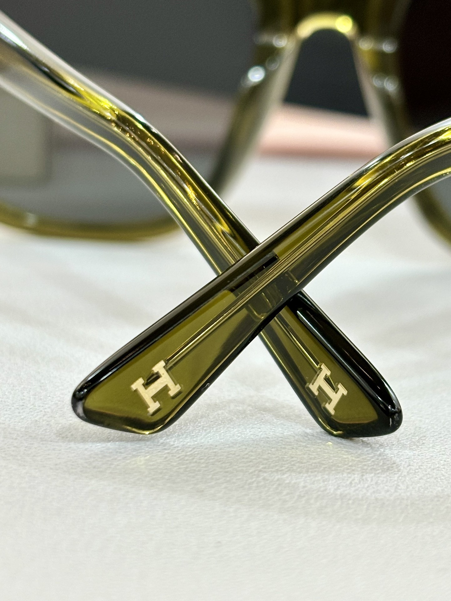 Hermes Paris Women’s Oversized Square Sunglasses – Olive Green