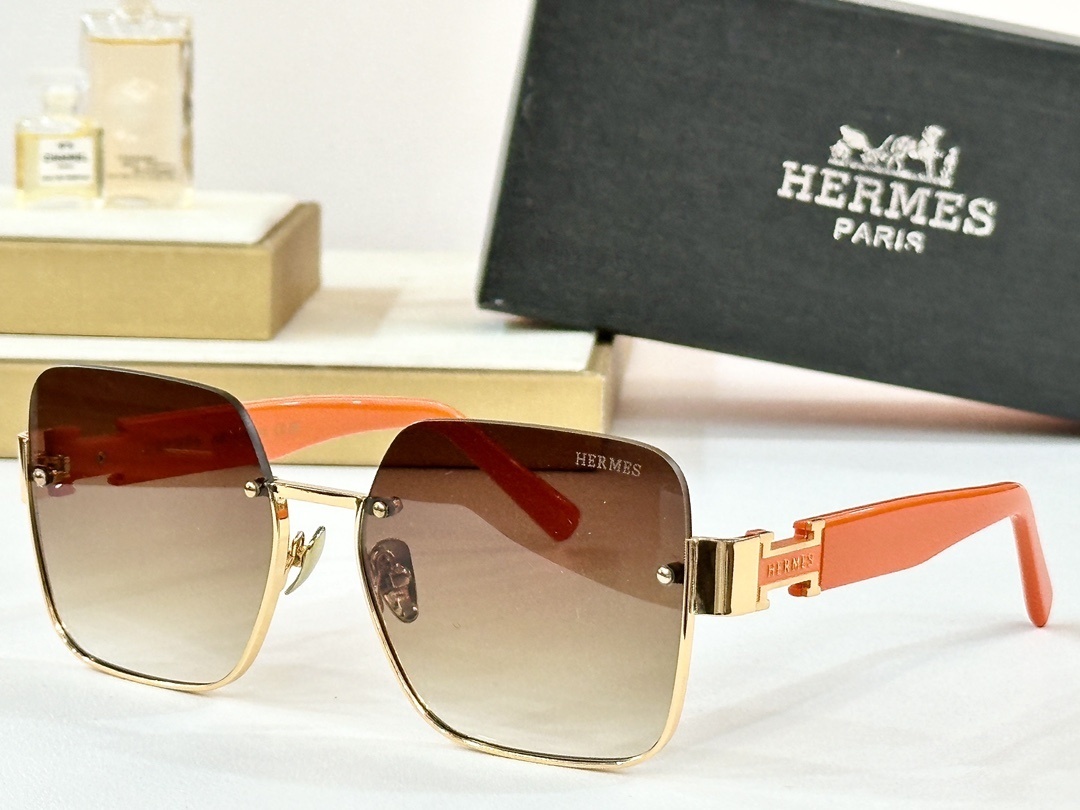 Hermes Luxury Oversized Square Sunglasses – Brown Gradient Lenses