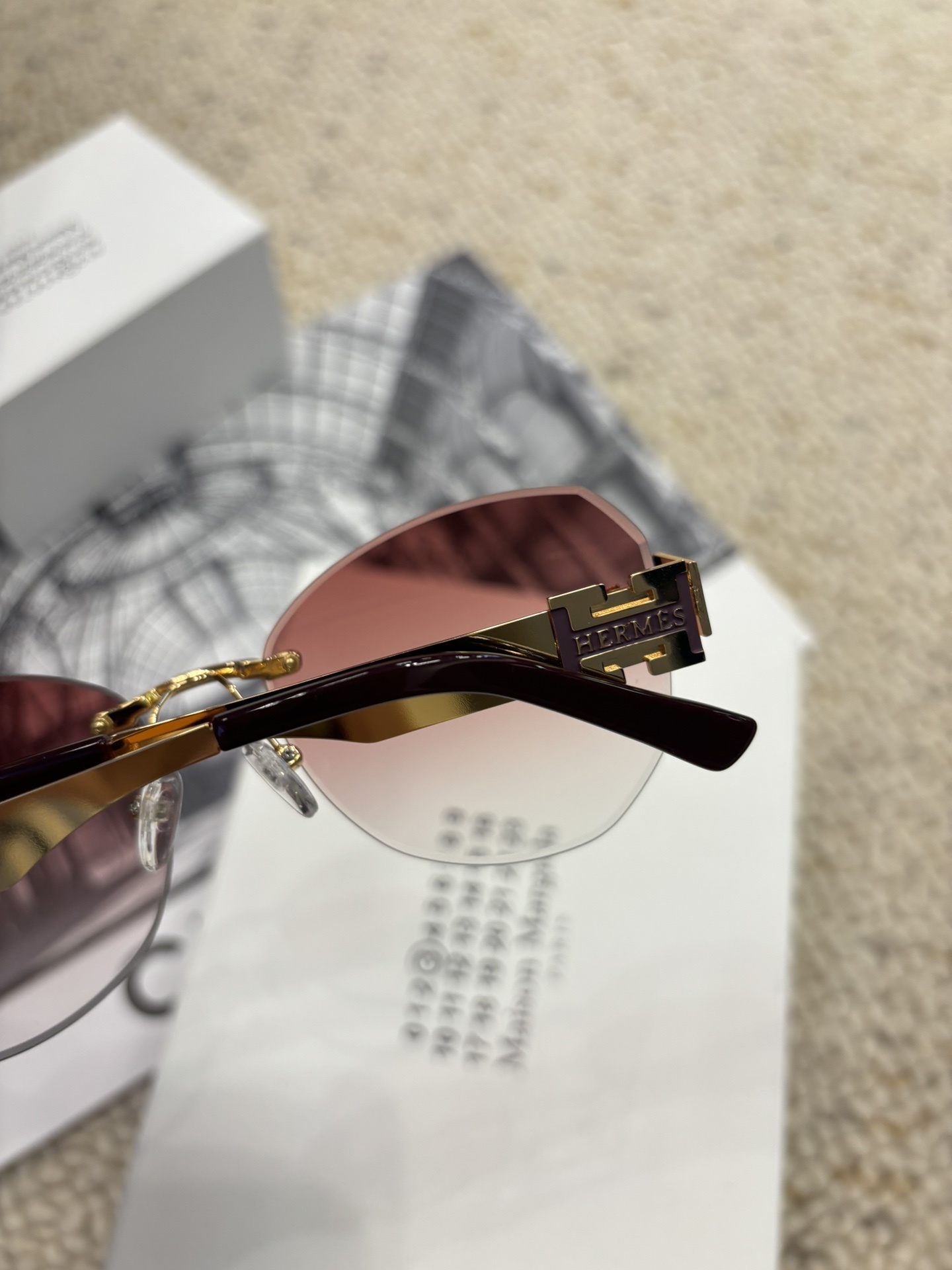 Hermes Rimless Gradient Sunglasses – Luxury Gold-Tone Eyewear