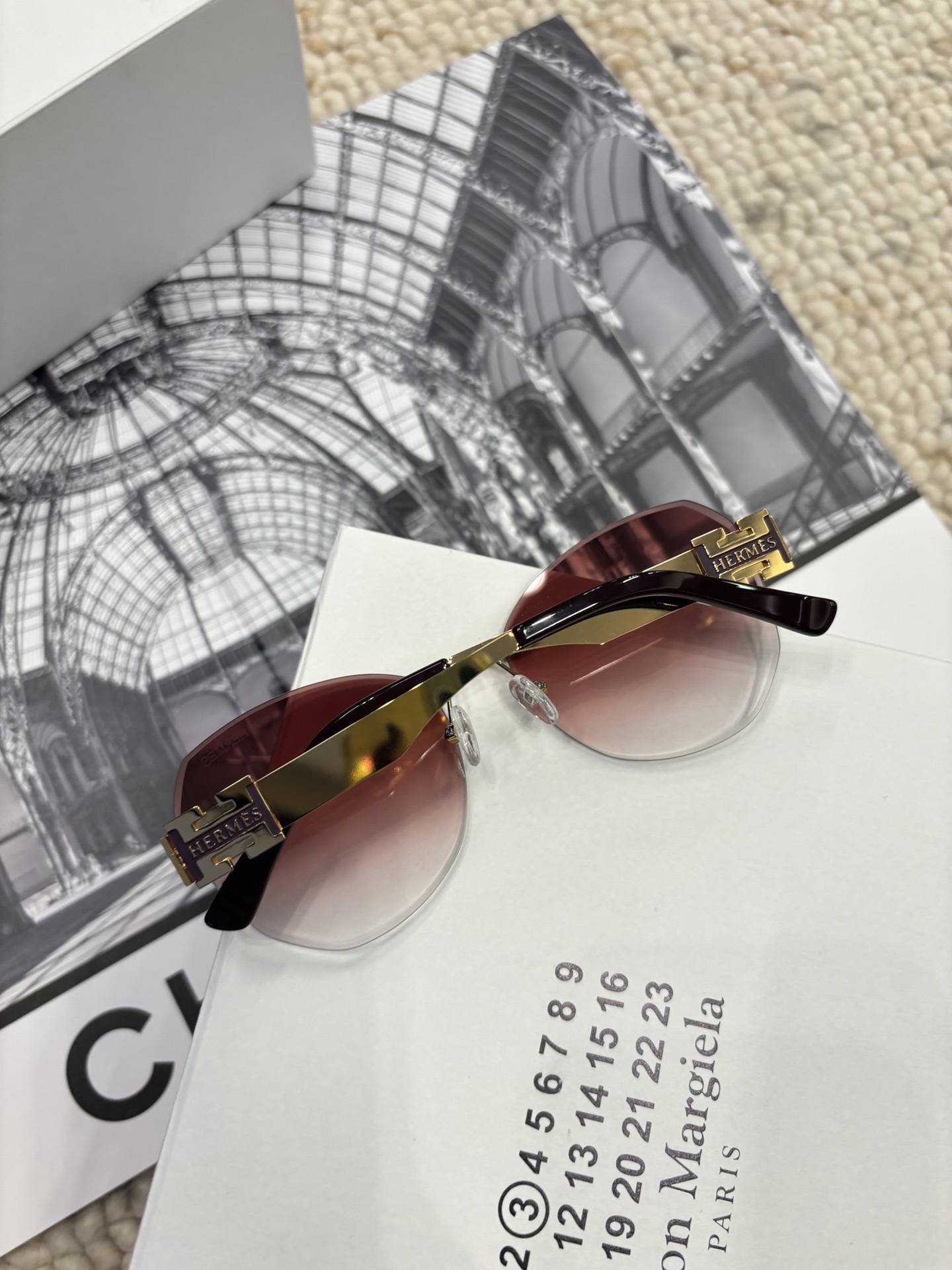 Hermes Rimless Gradient Sunglasses – Luxury Gold-Tone Eyewear