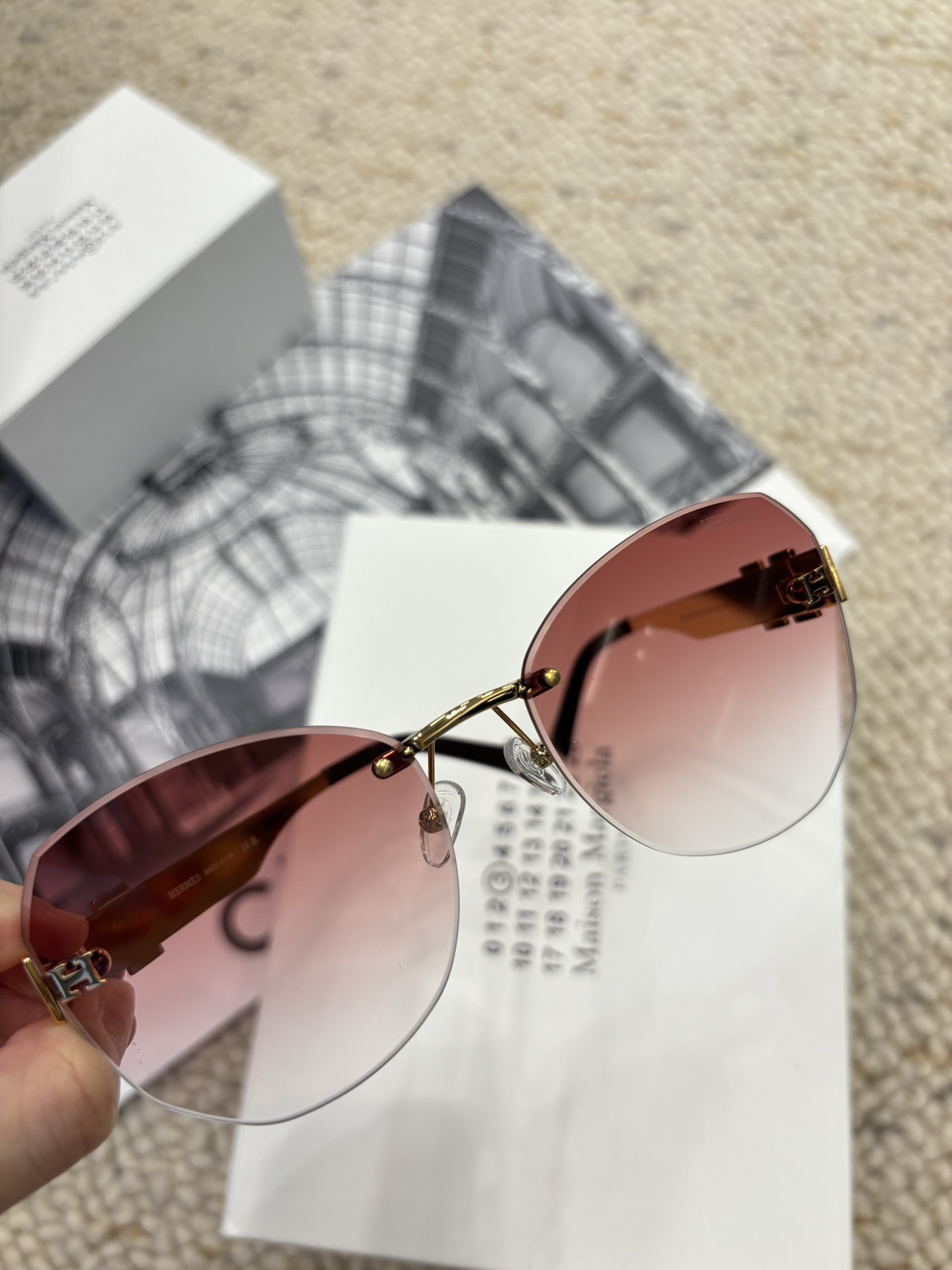 Hermes Rimless Gradient Sunglasses – Luxury Gold-Tone Eyewear