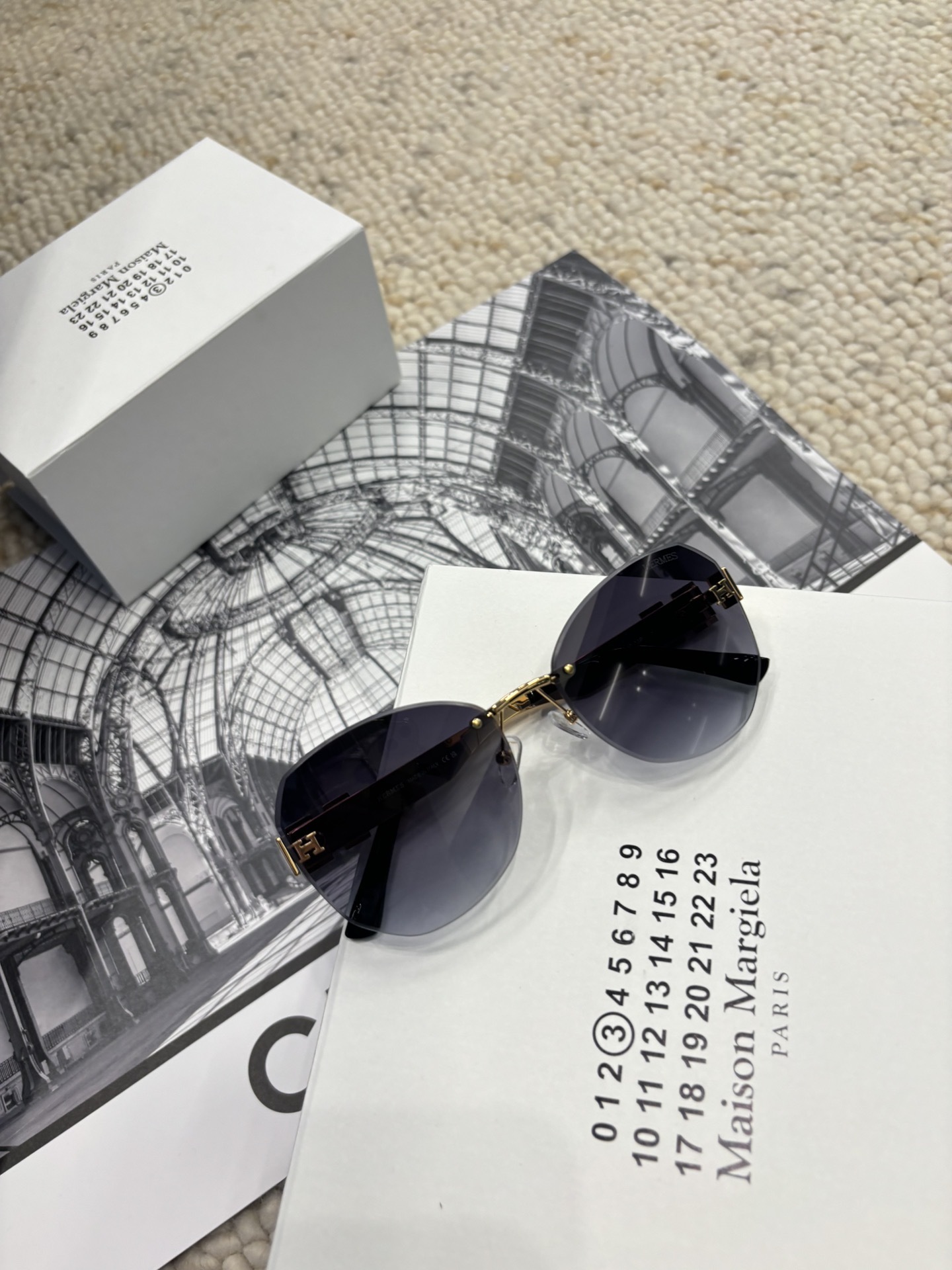 Hermès Luxury Rimless Sunglasses with Gold H Logo Gradient Lenses