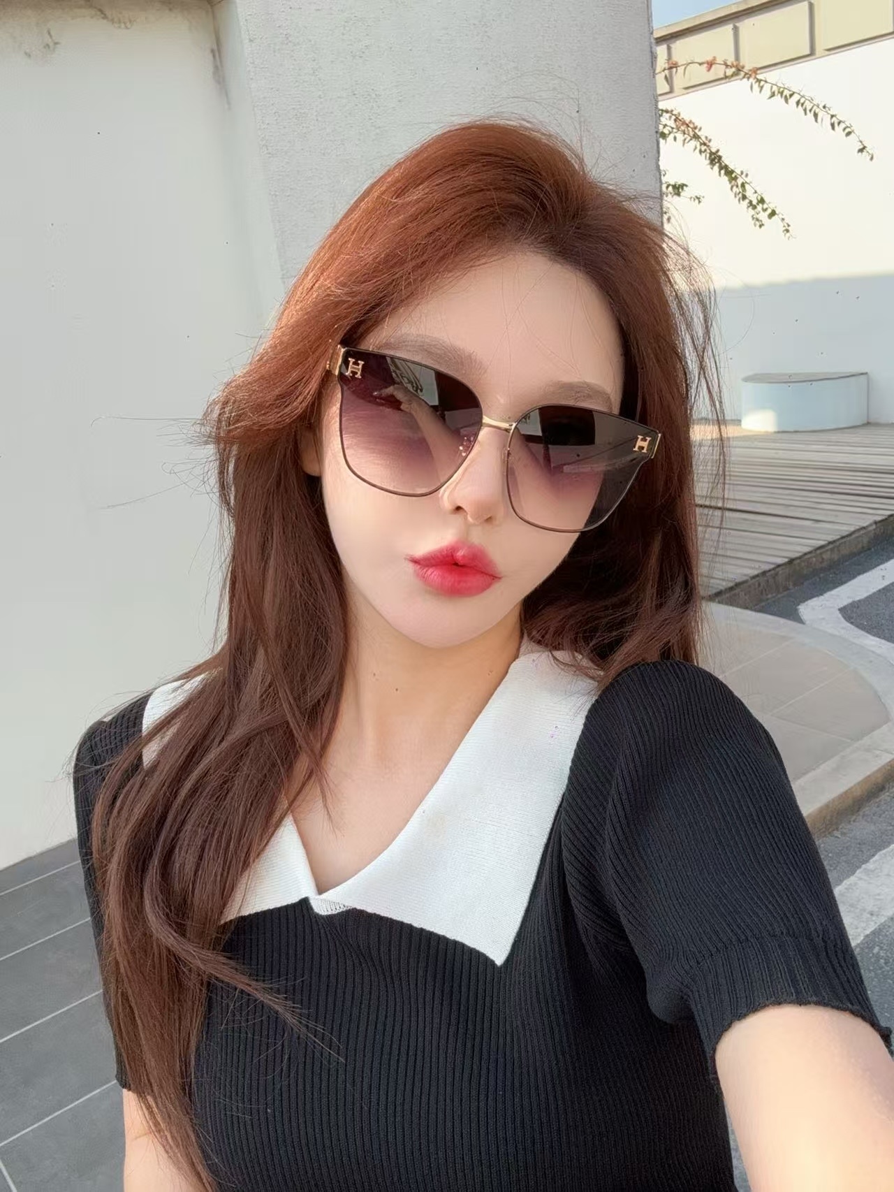 Hermes Gold Frame Brown Gradient Sunglasses – Square