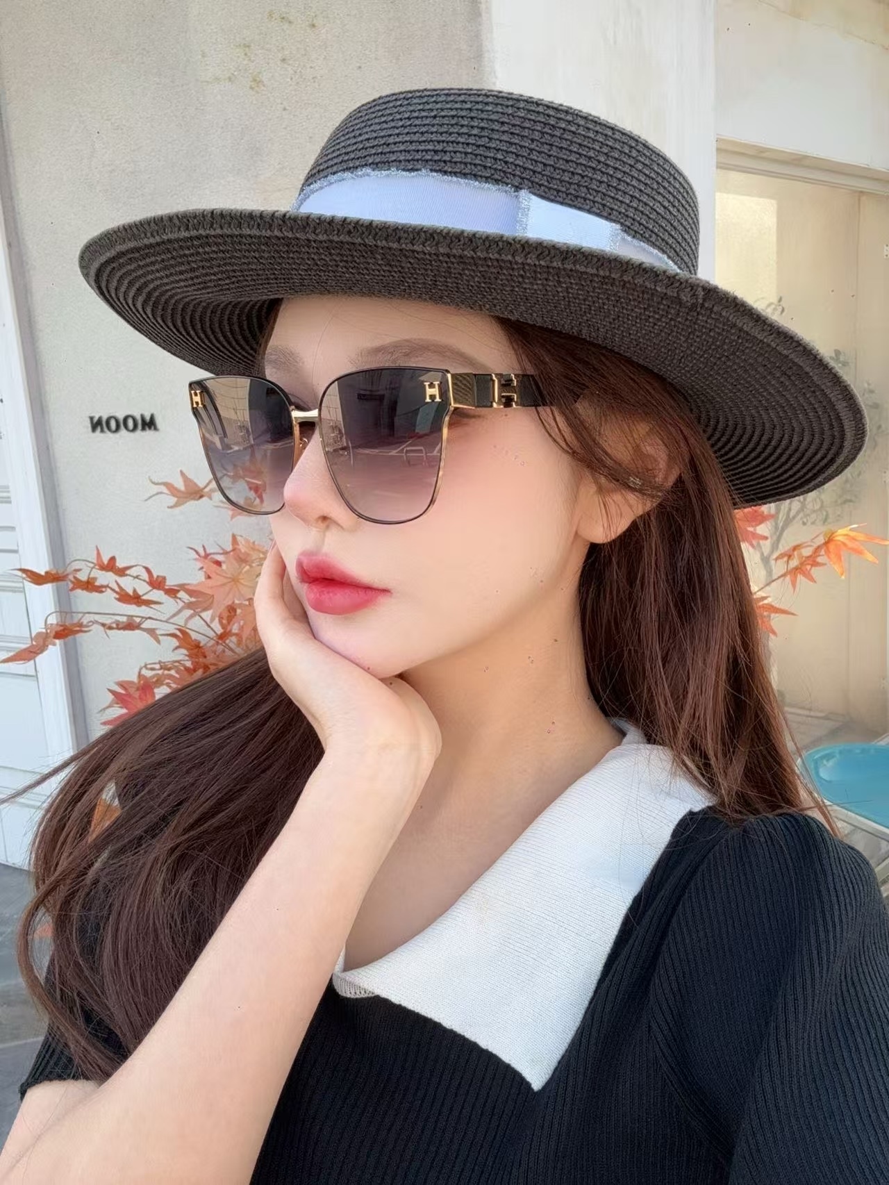 Luxury Oversized Gradient Sunglasses for Women – Gold H-Frame