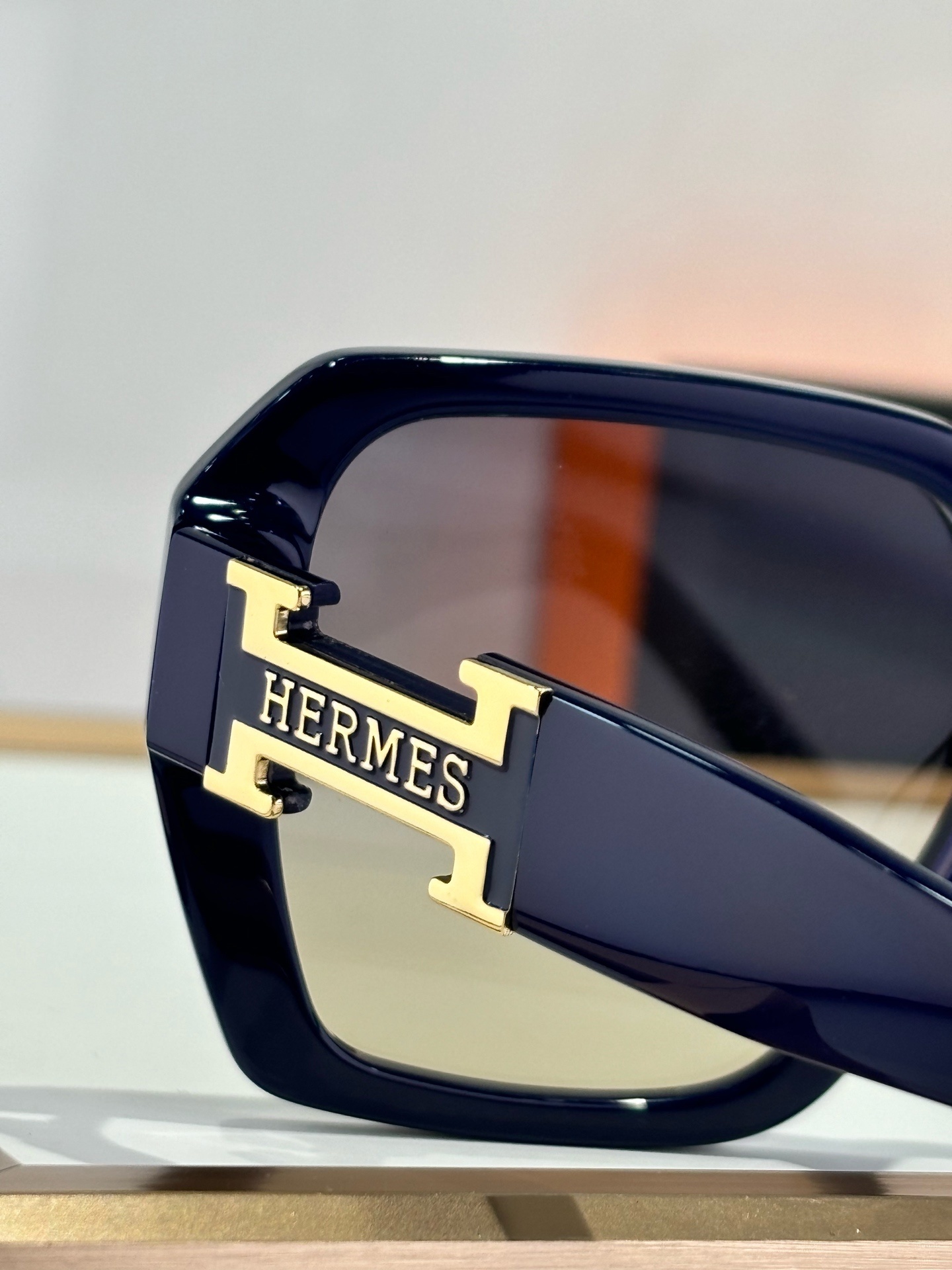 Oversized Square Sunglasses for Women – Gradient Lens Navy Frame