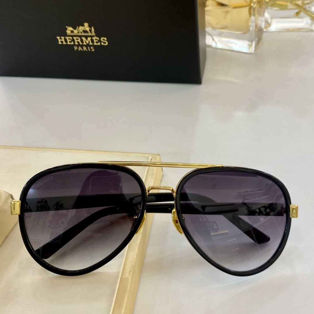 Hermes Aviator Sunglasses – Classic Tortoiseshell Brown Gradient