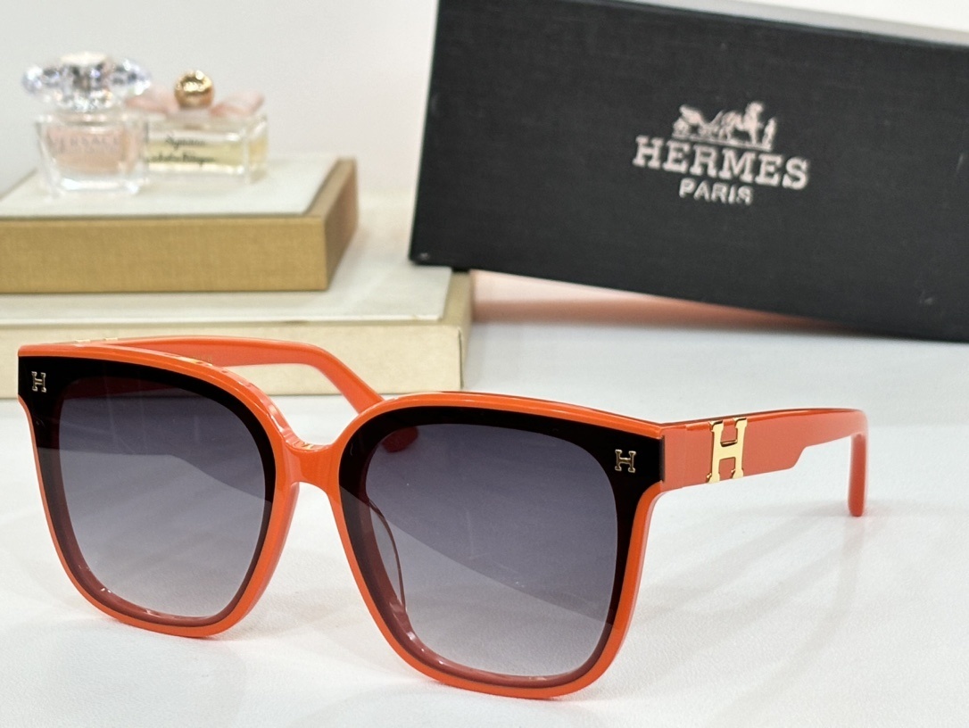 Luxury Hermes Style Oversized Sunglasses – White Frame Brown Lens