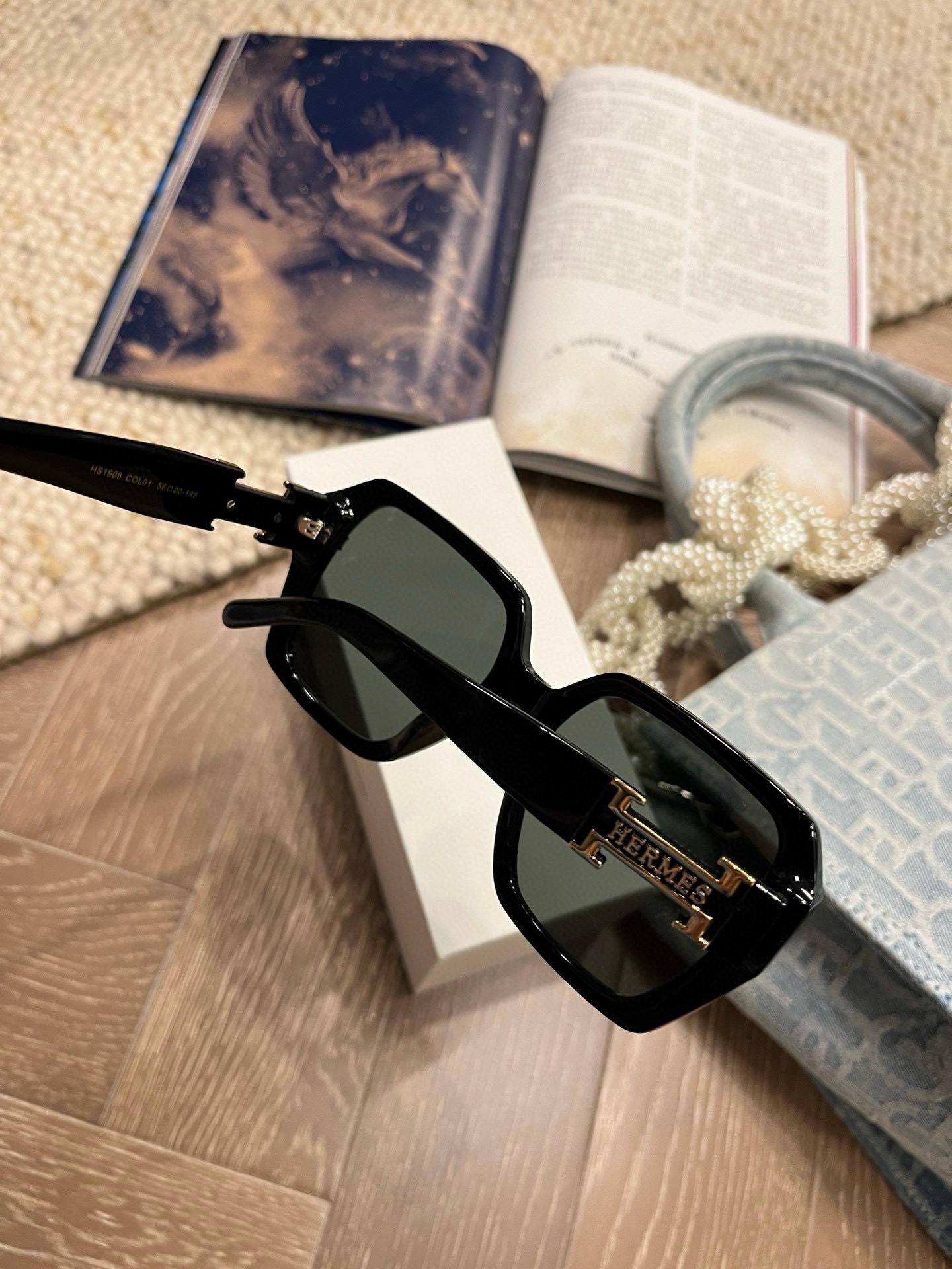 Luxury Oversized Square Sunglasses – Chic Black Geometric Eyewear