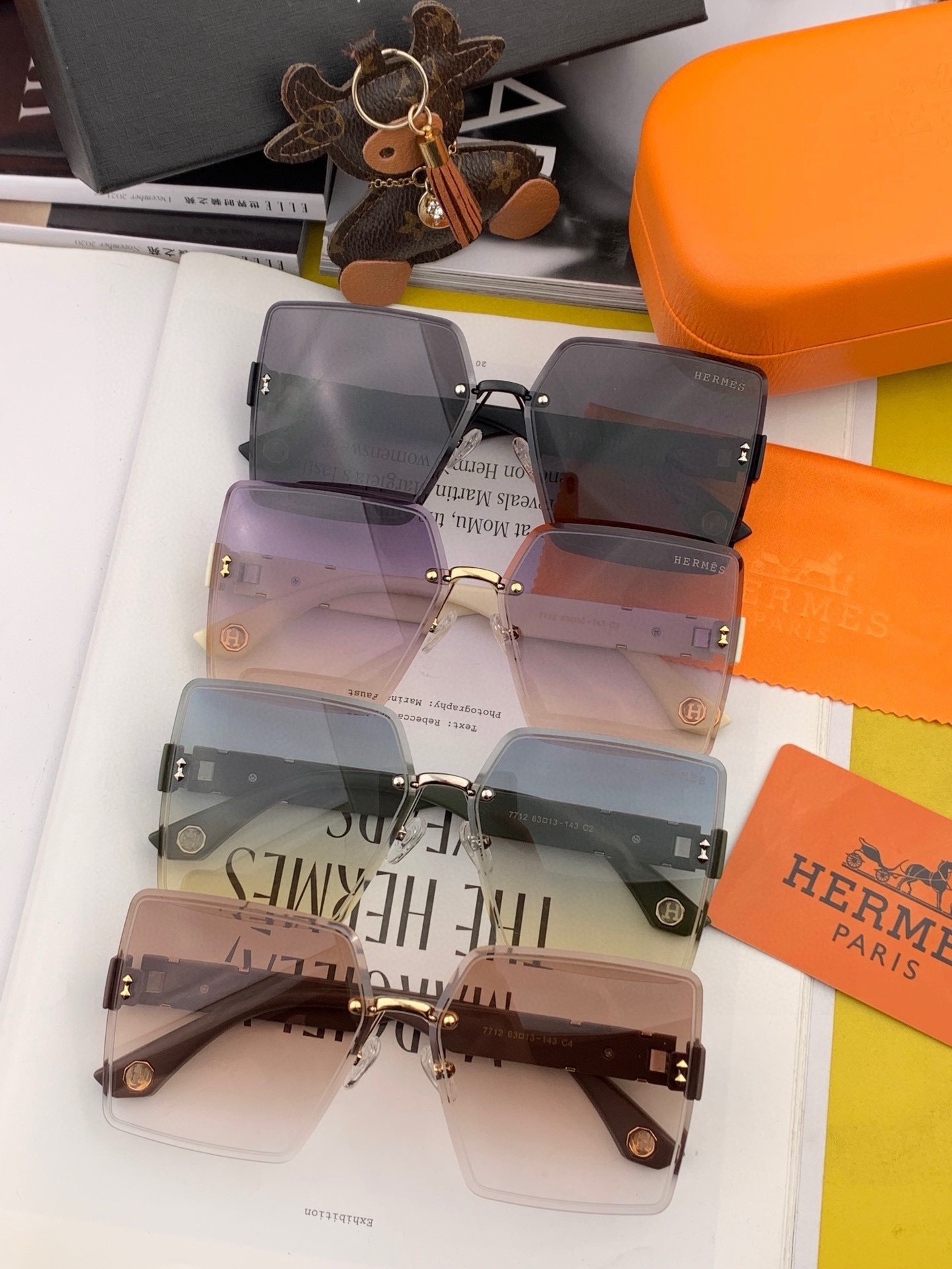 Oversized Square Sunglasses for Women – Fashion Rimless UV400 Shades