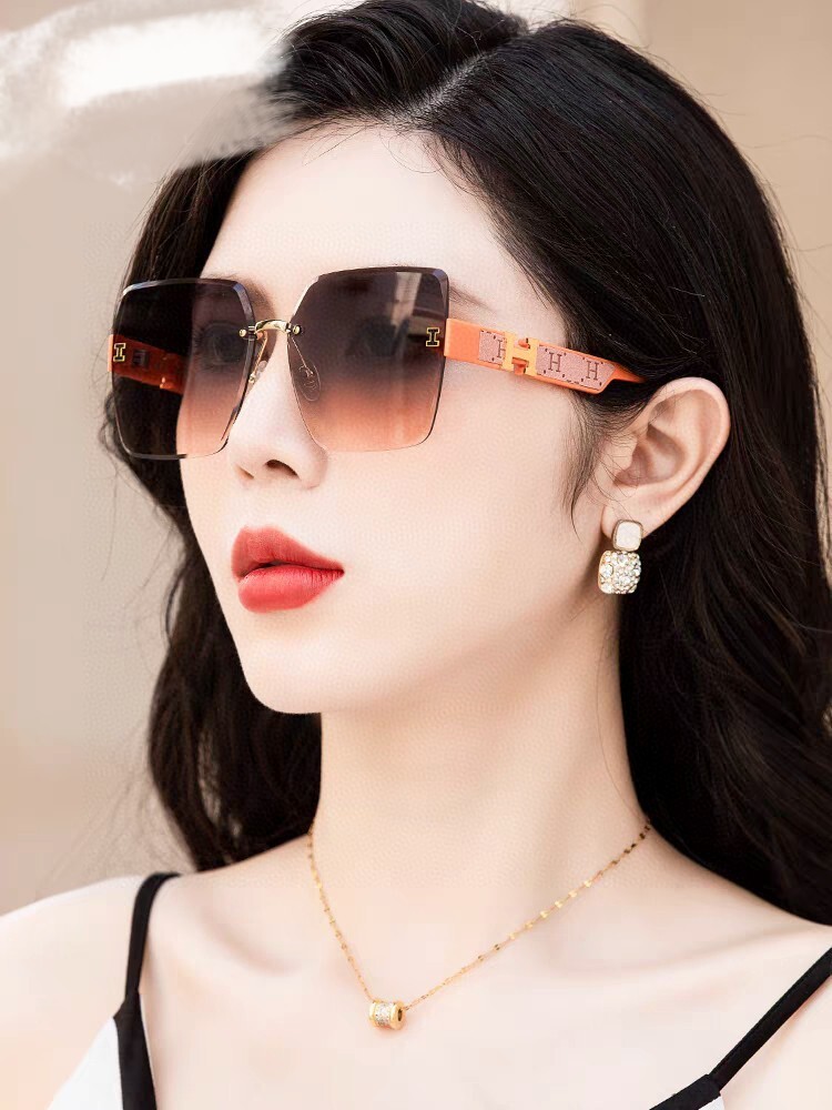 Chanel Orange Gradient Square Sunglasses – Oversized
