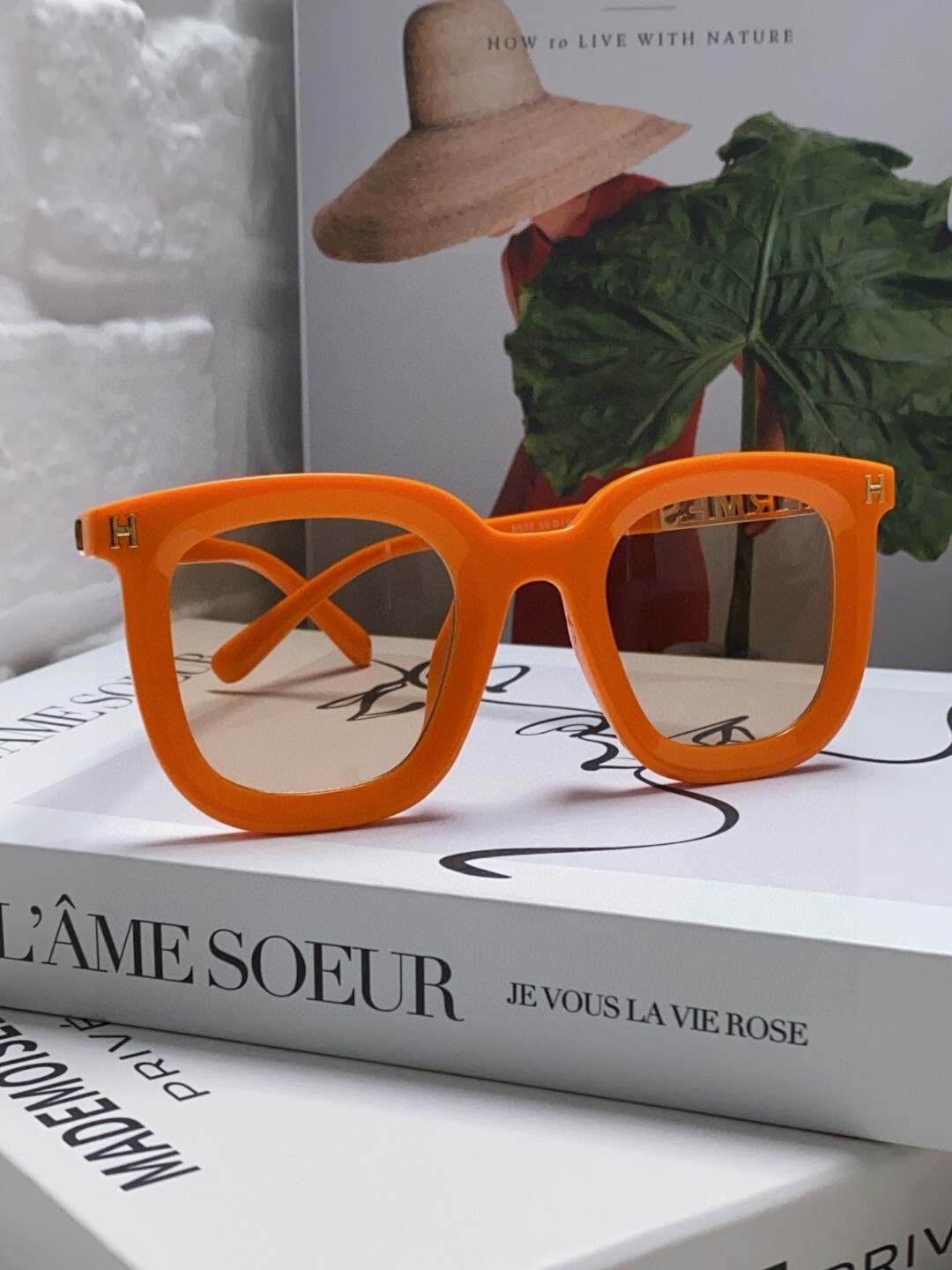 Trendy Orange Oversized Square Sunglasses for Women – Chic UV400