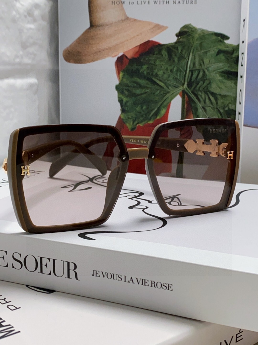 Luxury Square Oversized Sunglasses for Women – Elegant Gradient