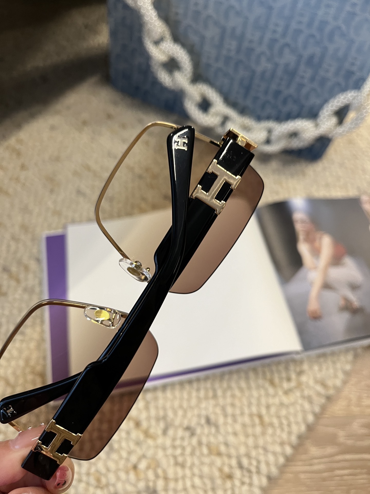 Luxury Oversized Square Sunglasses with Gradient Lens & Gold H-Logo