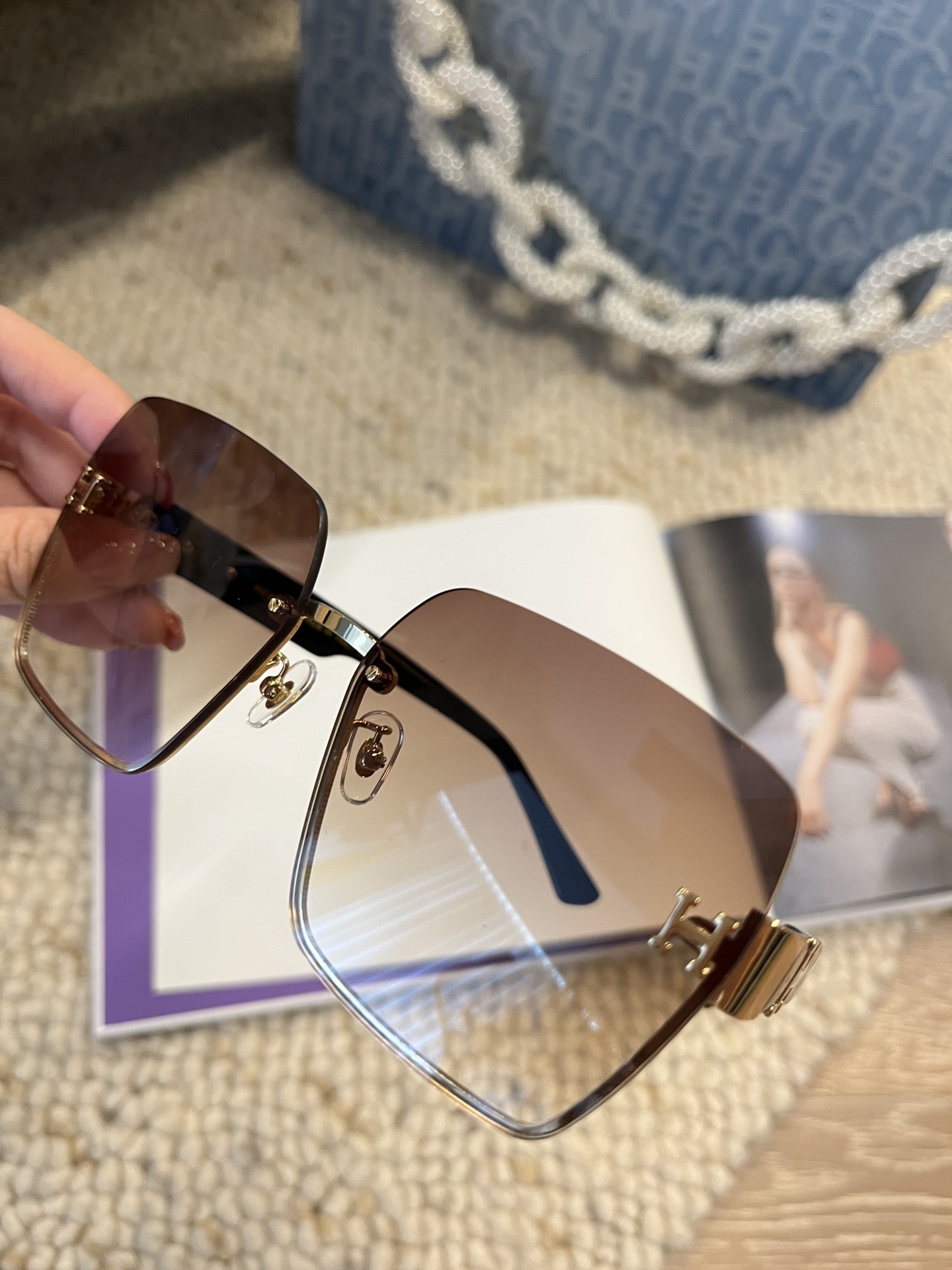 Luxury Oversized Square Sunglasses with Gradient Lens & Gold H-Logo