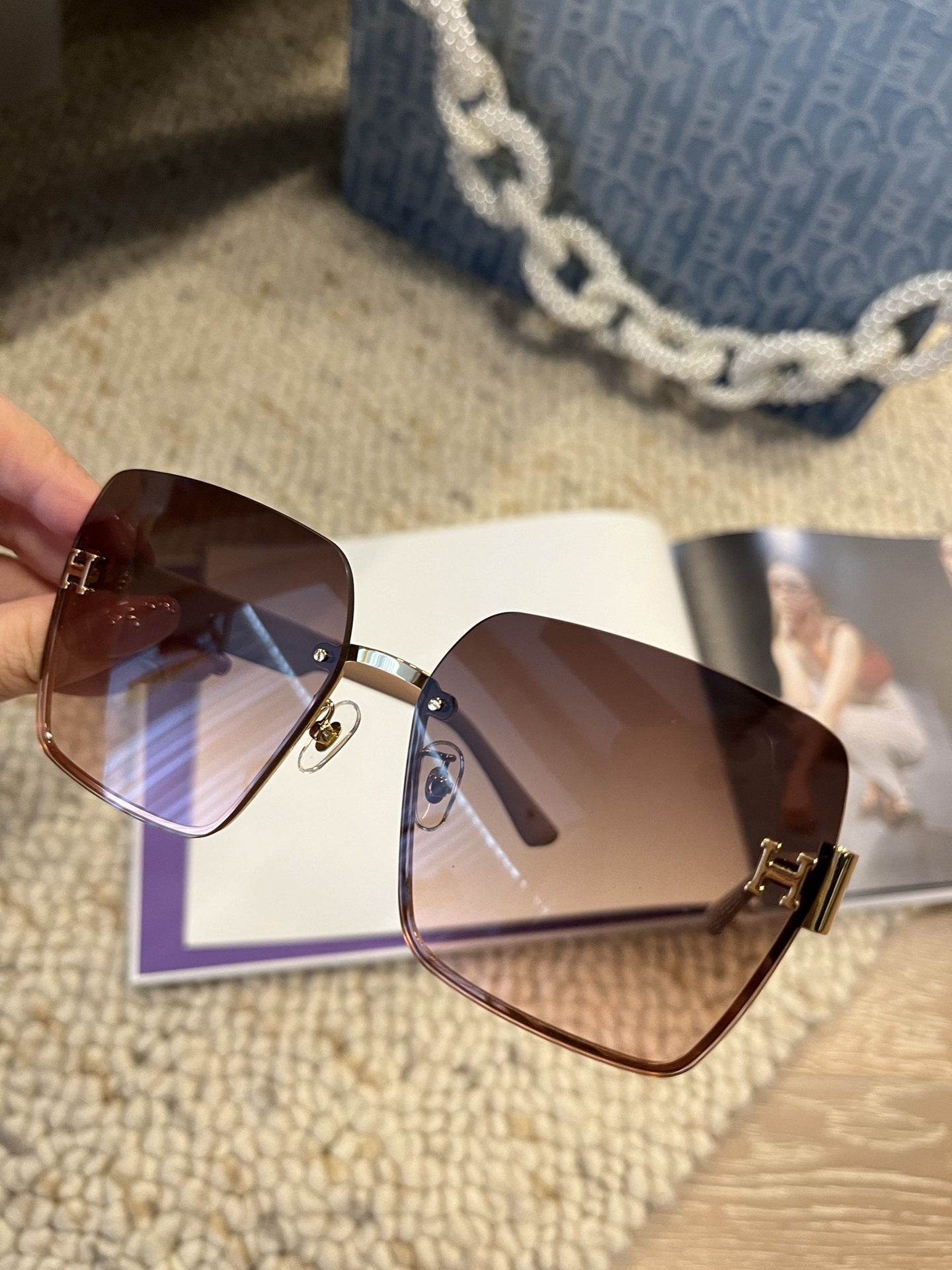 Luxury Oversized Square Sunglasses for Women – Chic Gradient Lenses
