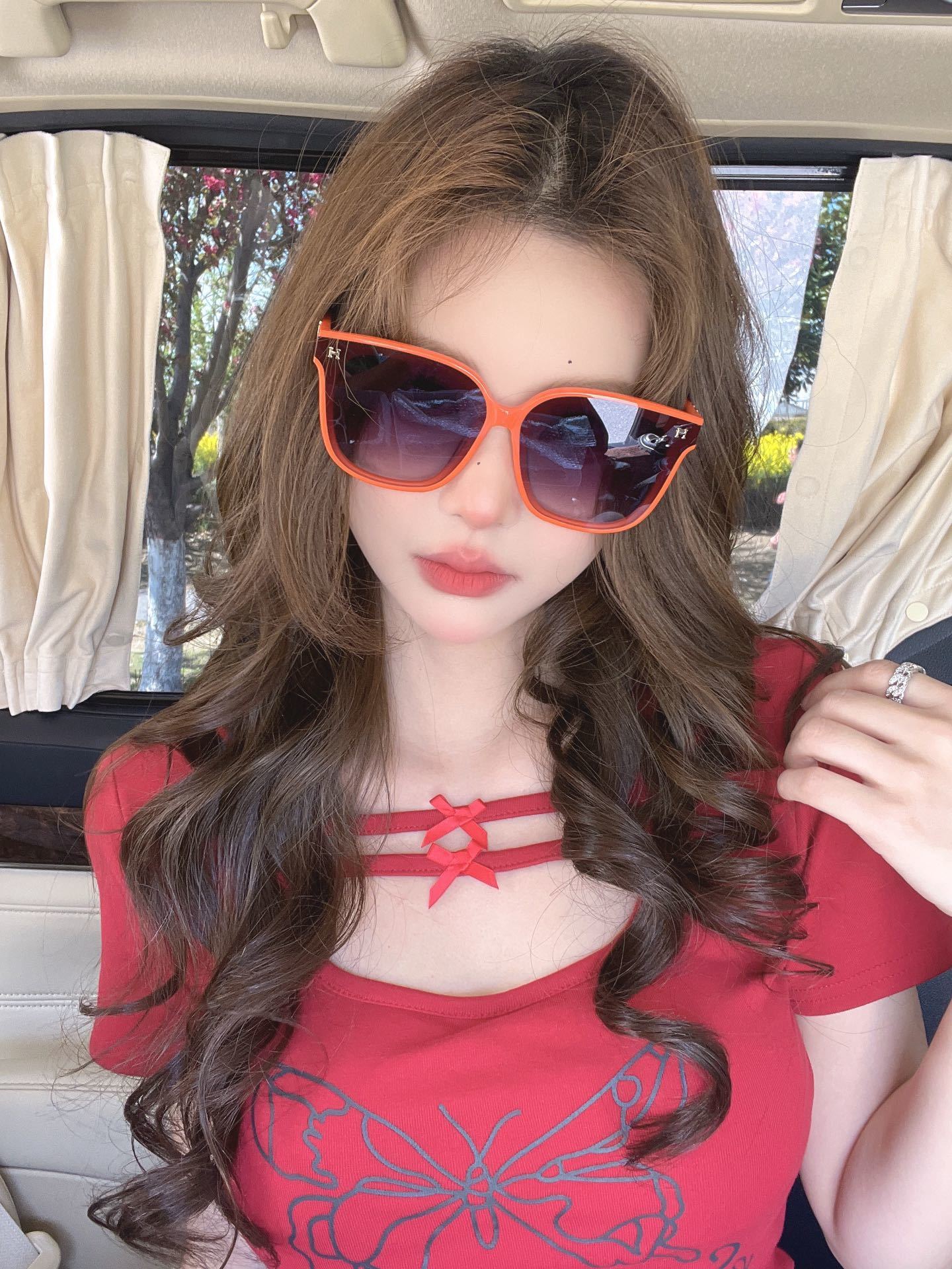 Luxury Oversized Square Sunglasses – Trendy Orange Frame for Women