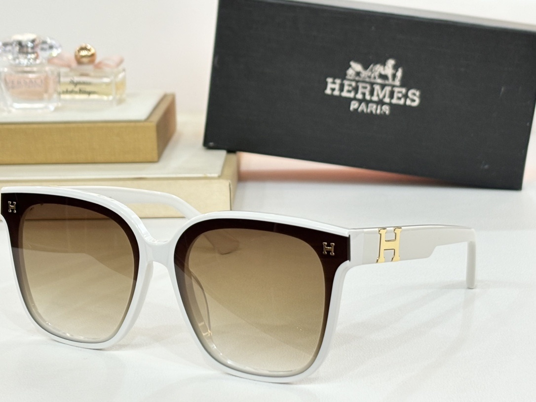 Hermes Luxury Oversized Square Sunglasses – Olive Green & Gold