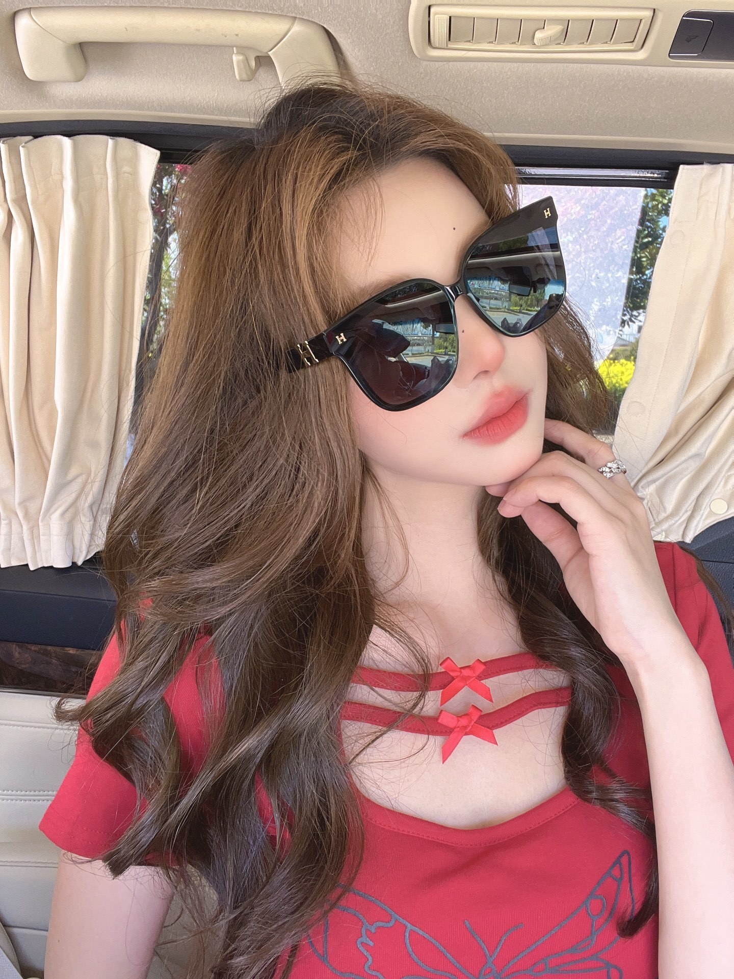 iconic Hermes Black Oversized Square Sunglasses – Hermes Black