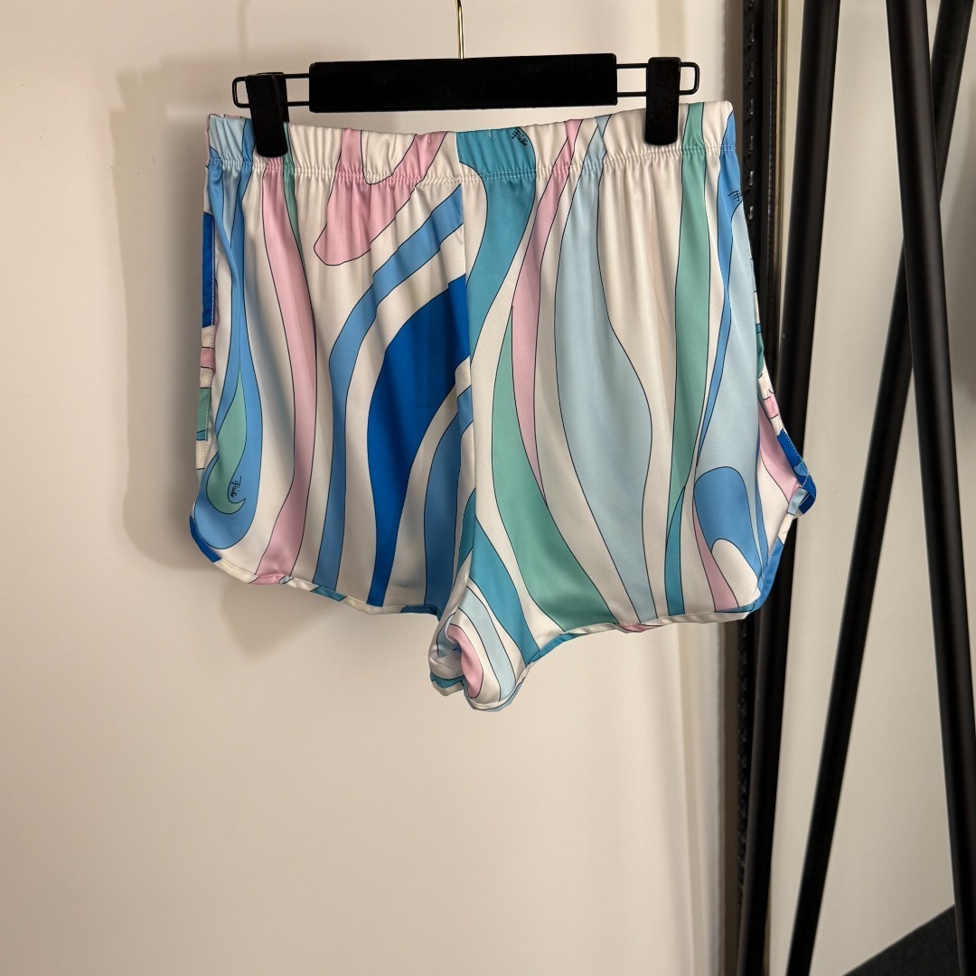 Pucci Abstract Print Silk Shorts – Blue & Pink Resort Wear