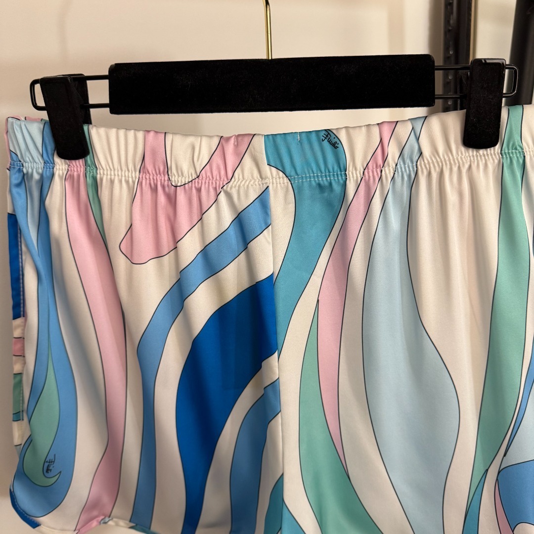 Pucci Abstract Print Silk Shorts – Blue & Pink Resort Wear