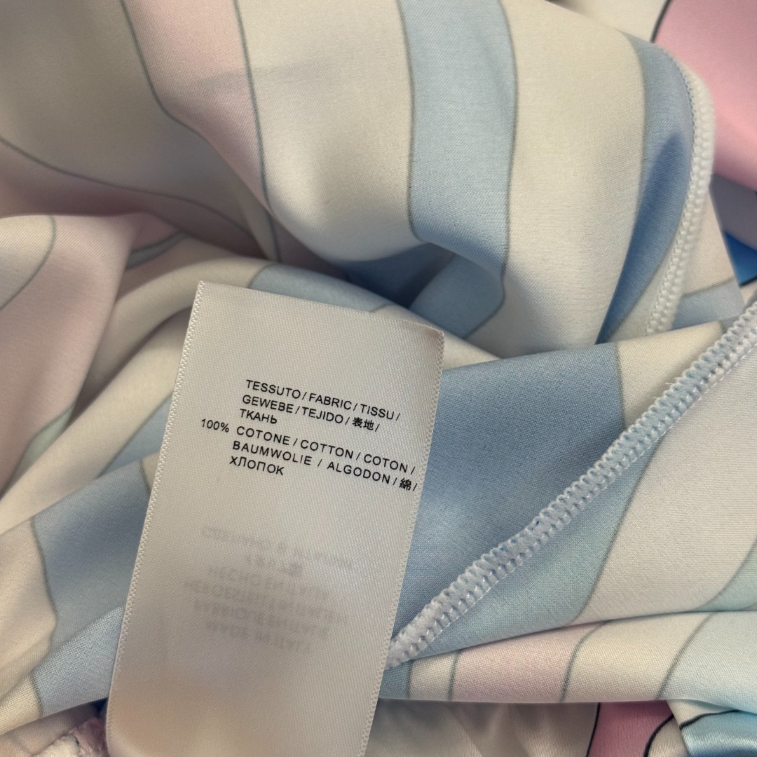 Pucci Abstract Print Silk Shorts – Blue & Pink Resort Wear