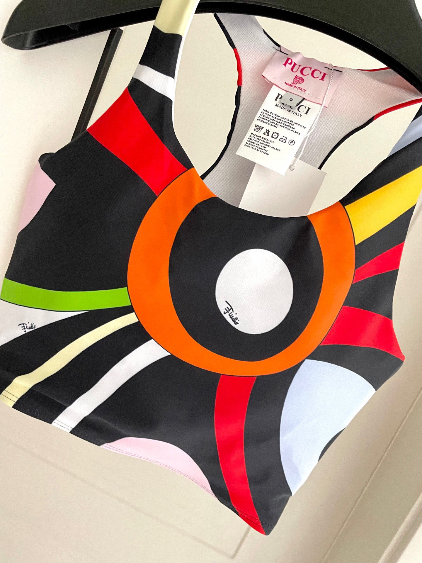 Emilio Pucci Geometric Print Sports Bra Crop Top – Designer Activewear