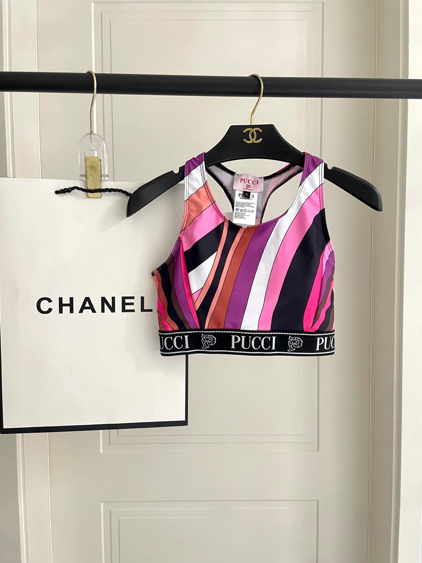 Pucci Printed Activewear Set – Luxury Swirl Sports Bra & Leggings