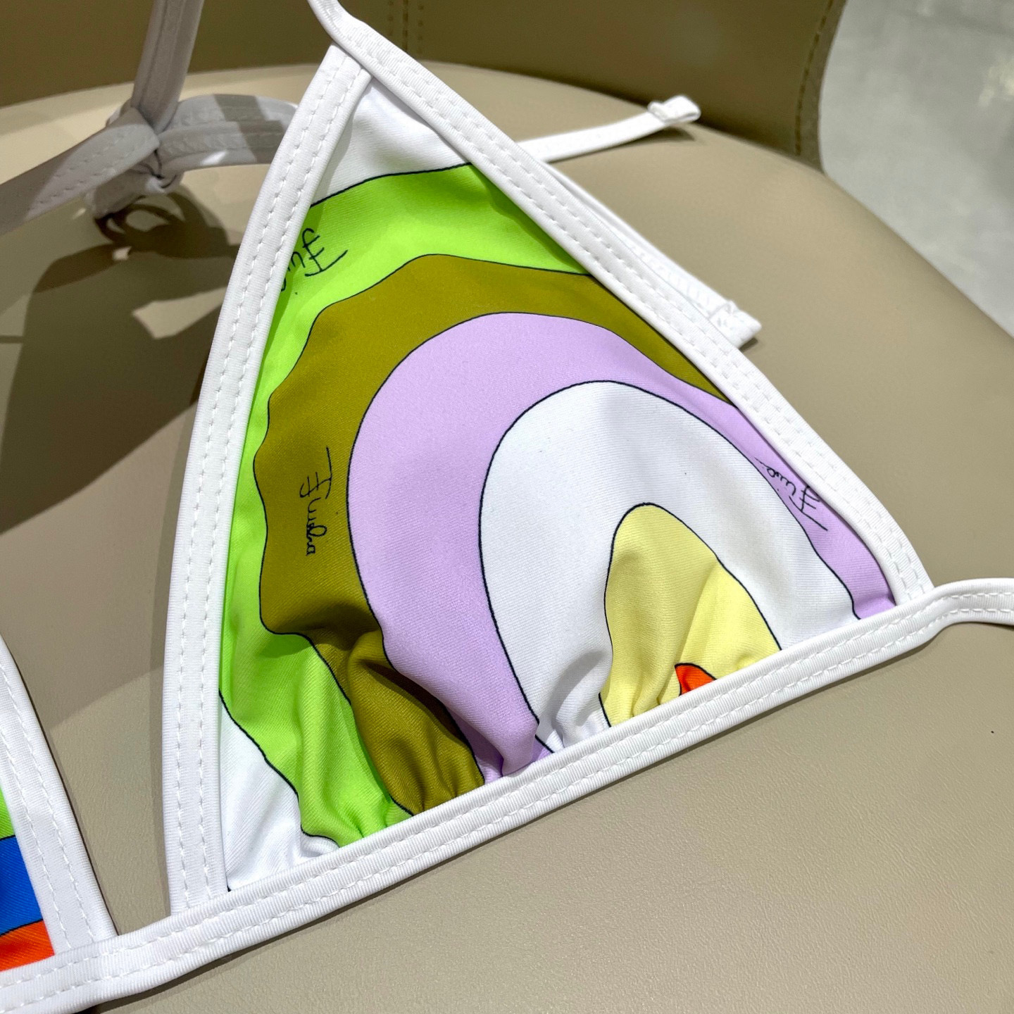 Vibrant Geometric Print Triangle Bikini Set – Retro Summer Swimwear