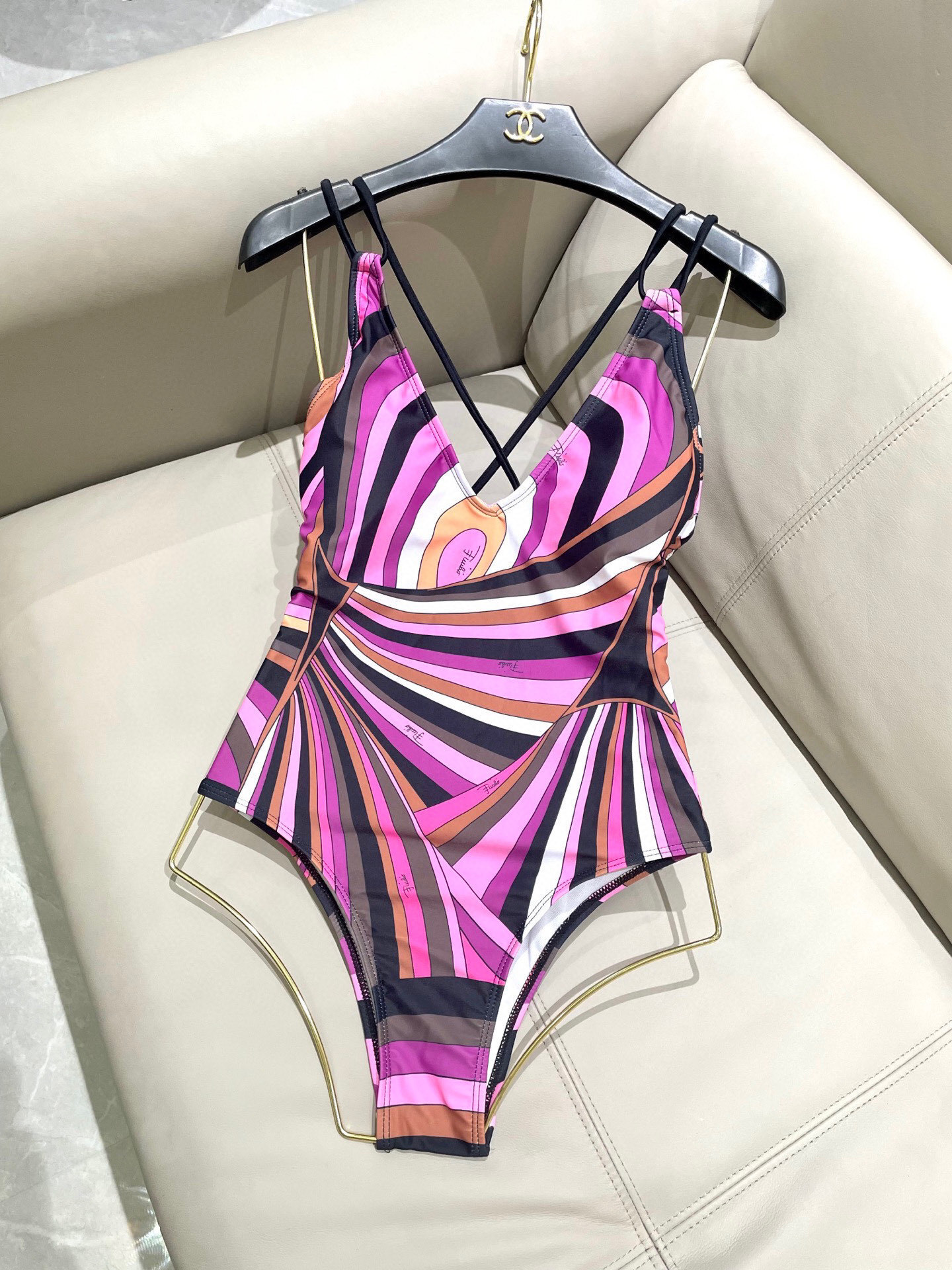 Retro Geometric Swirl V-Neck One-Piece Swimsuit Pink & Brown