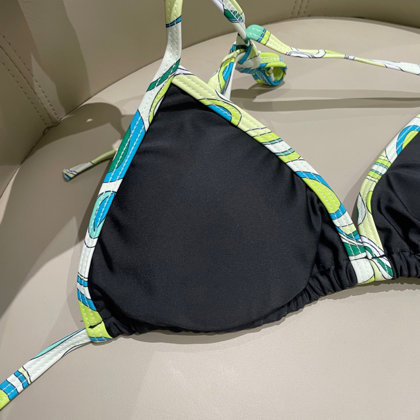 Chic Black Triangle Bikini Set – Green Geometric Trim Swimwear