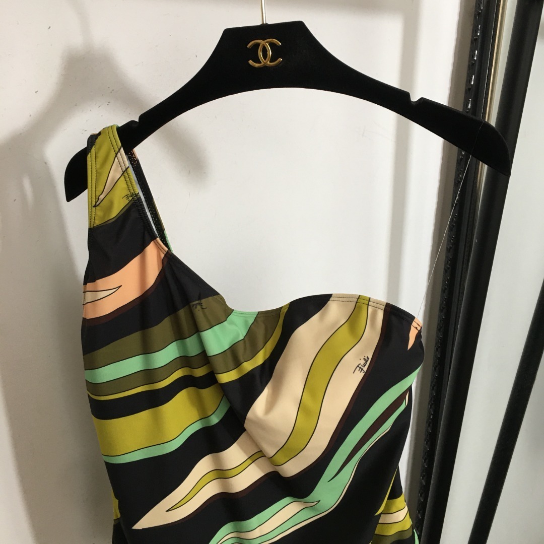 Vintage Style One-Shoulder Swimsuit – Abstract Green & Black Print