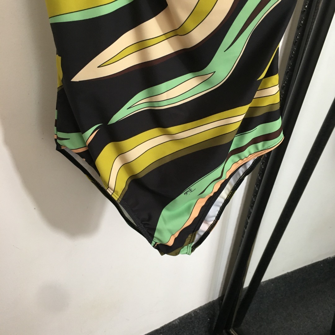 Vintage Style One-Shoulder Swimsuit – Abstract Green & Black Print